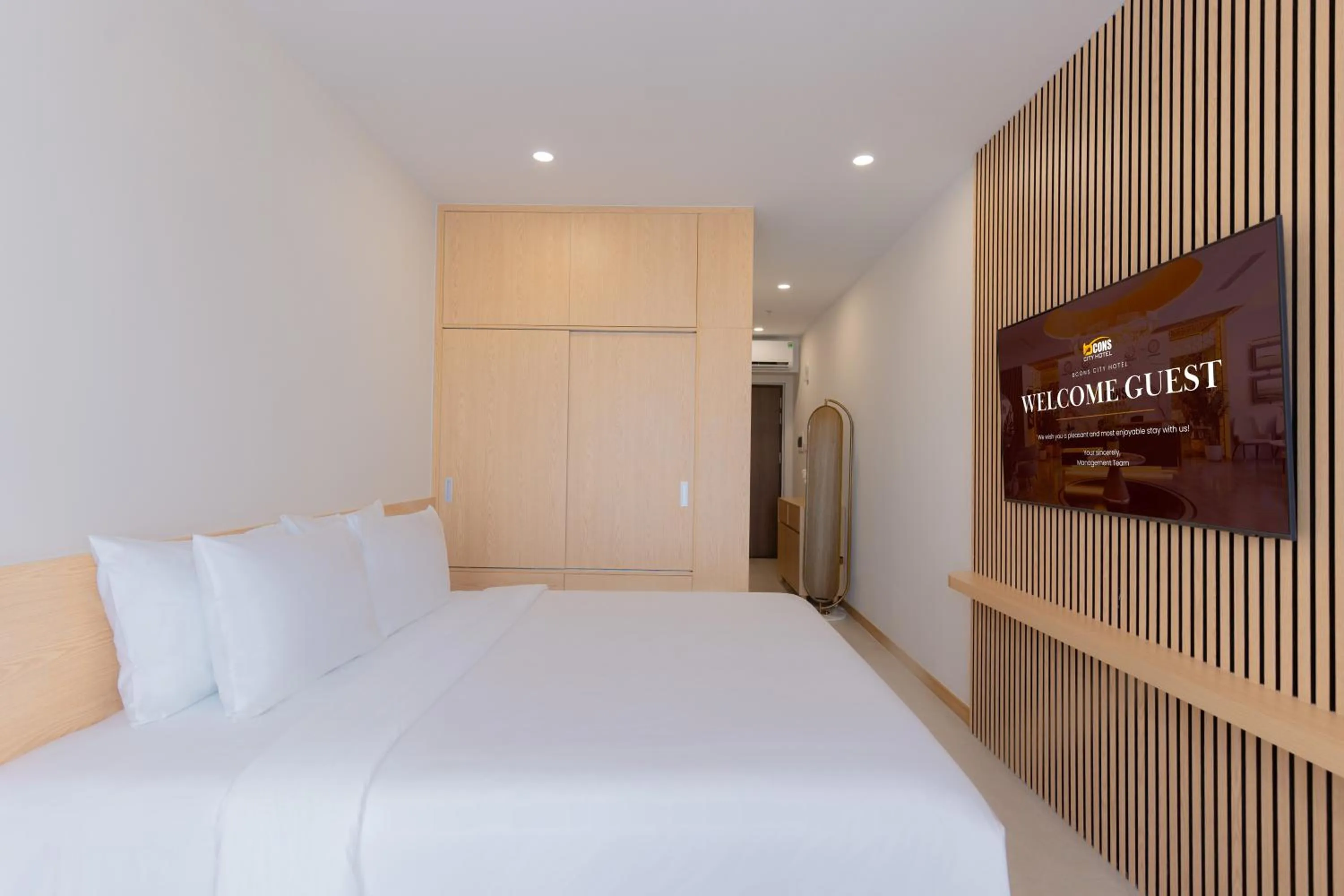 Bedroom, Bed in Bcons City Hotel