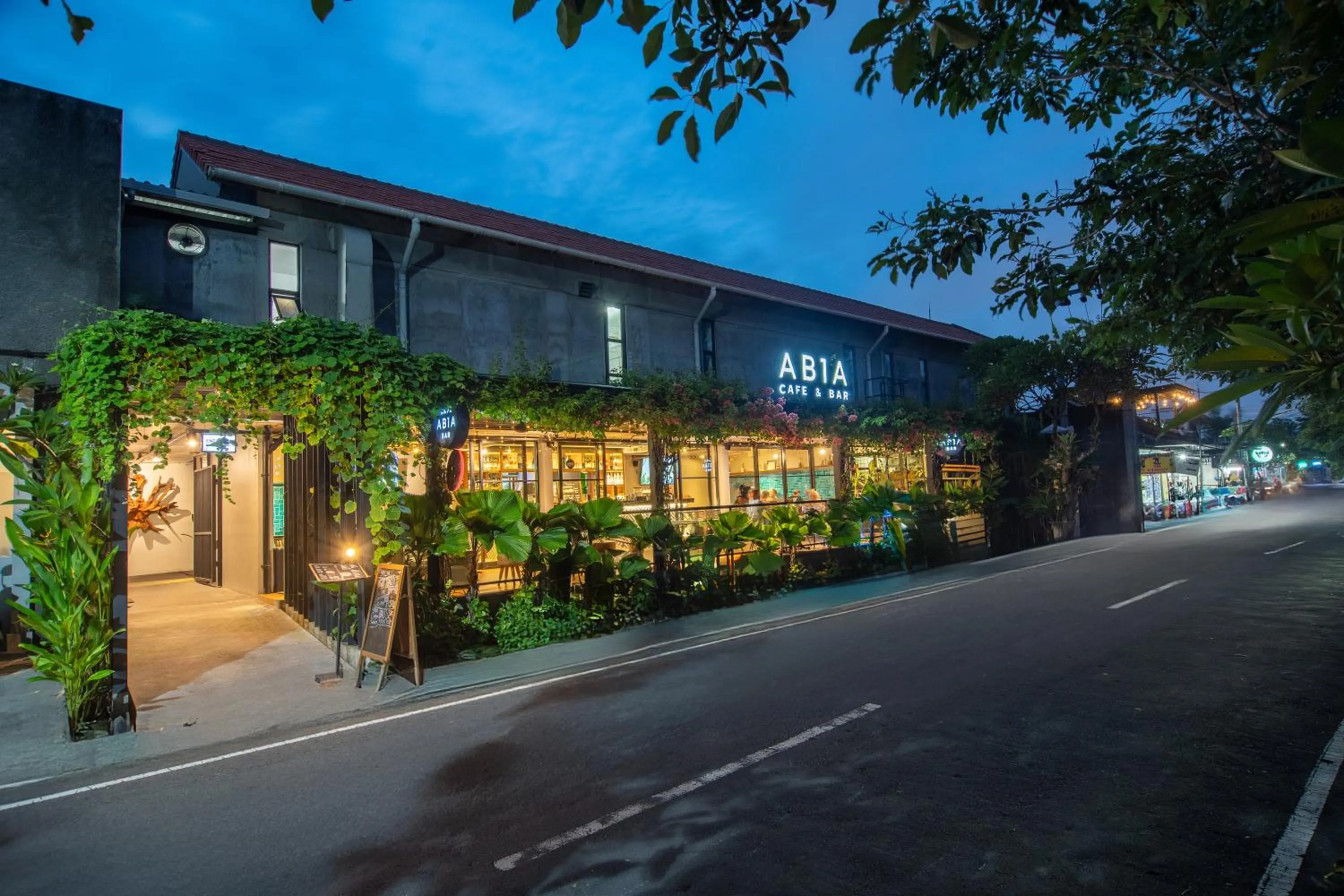 Restaurant/places to eat in Abia Villa Legian