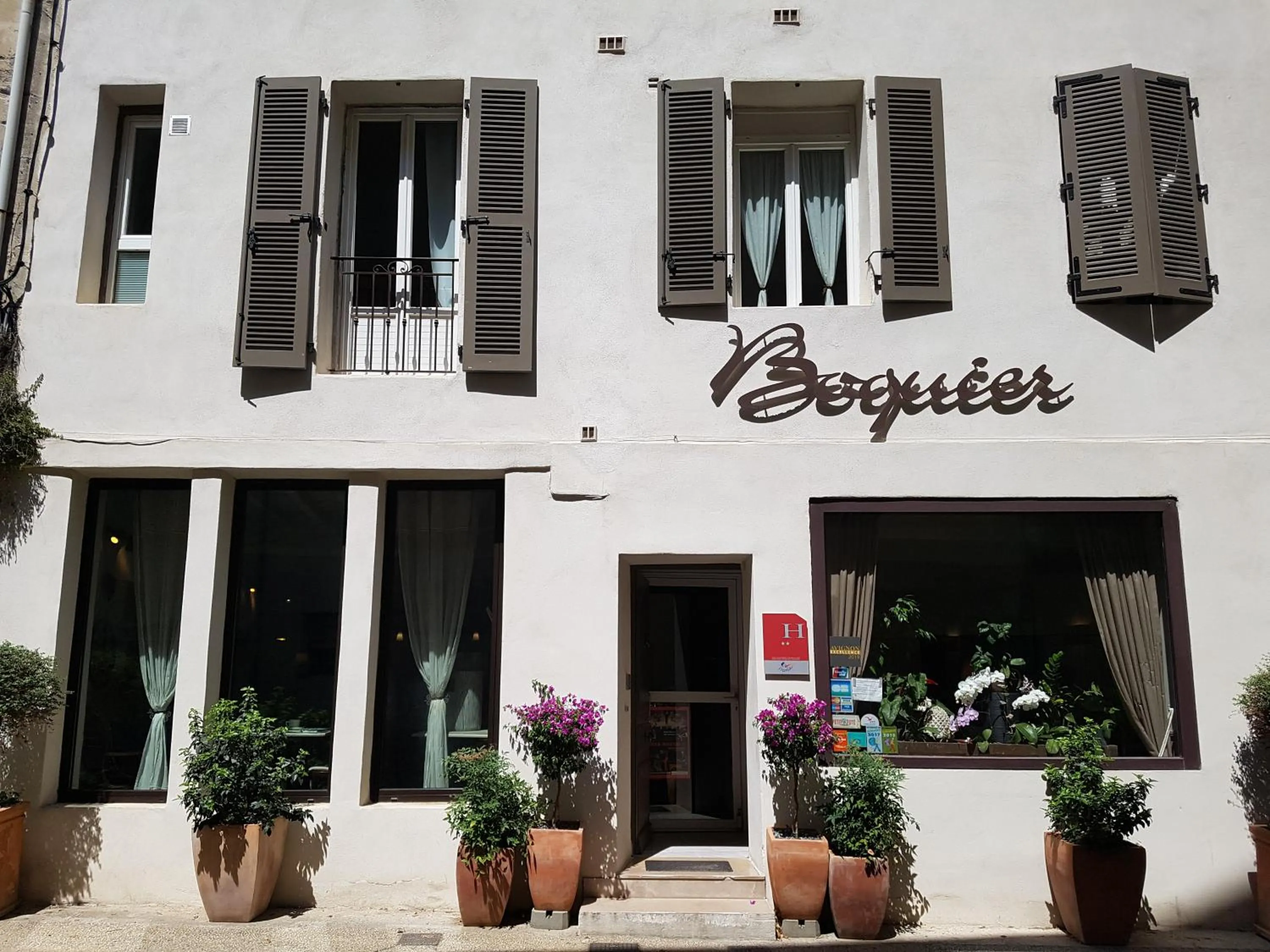 Property building in Hôtel Boquier, Avignon Centre