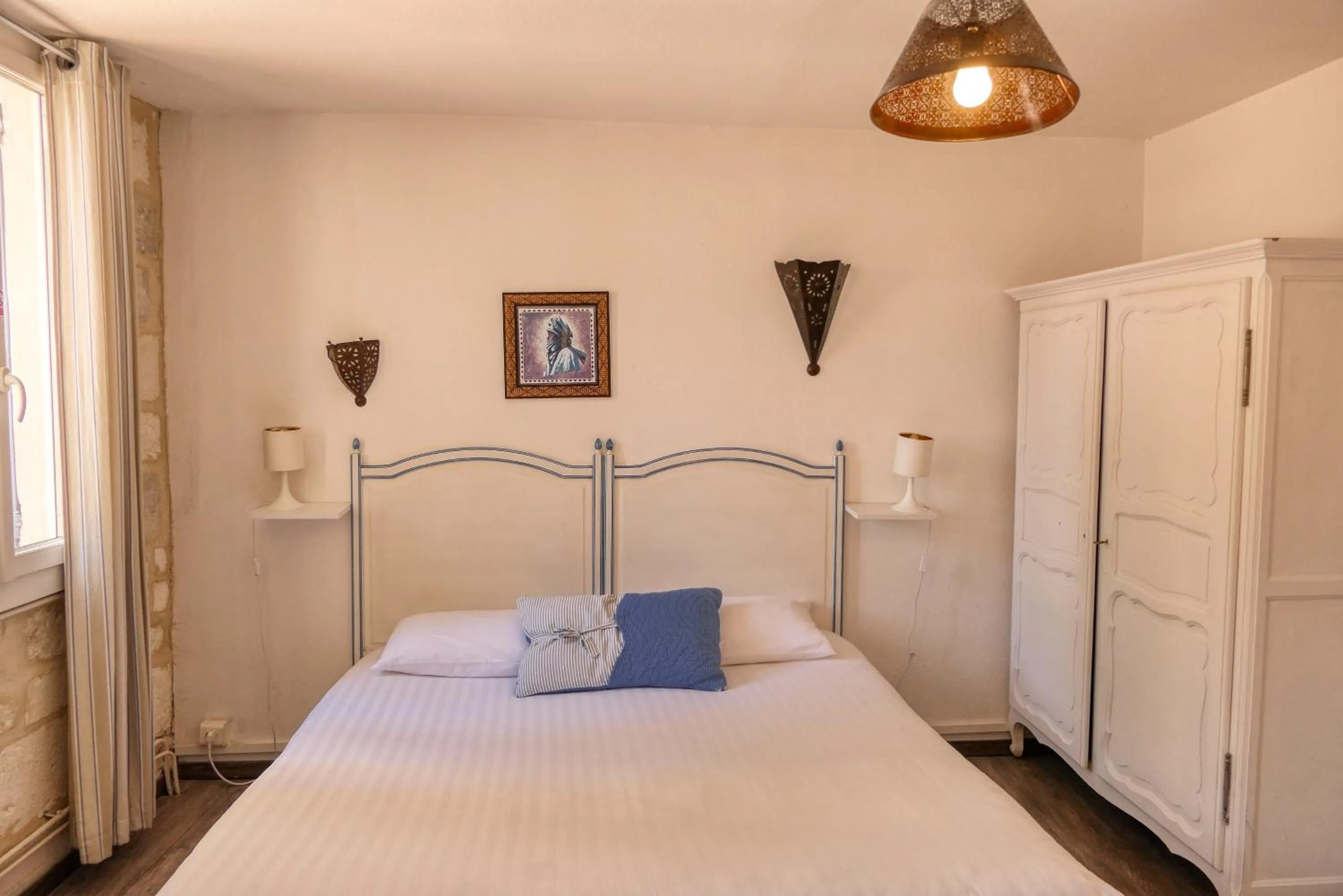 Photo of the whole room, Bed in Hôtel Boquier, Avignon Centre