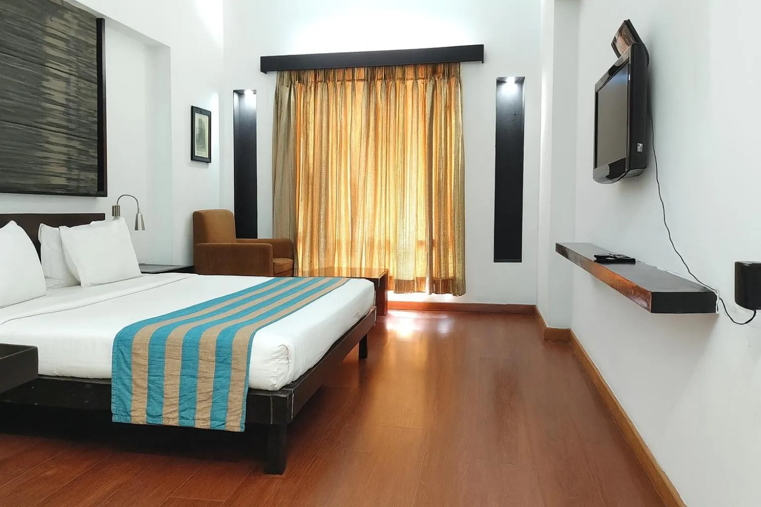 Bed in The Sky Imperial, Gandhinagar