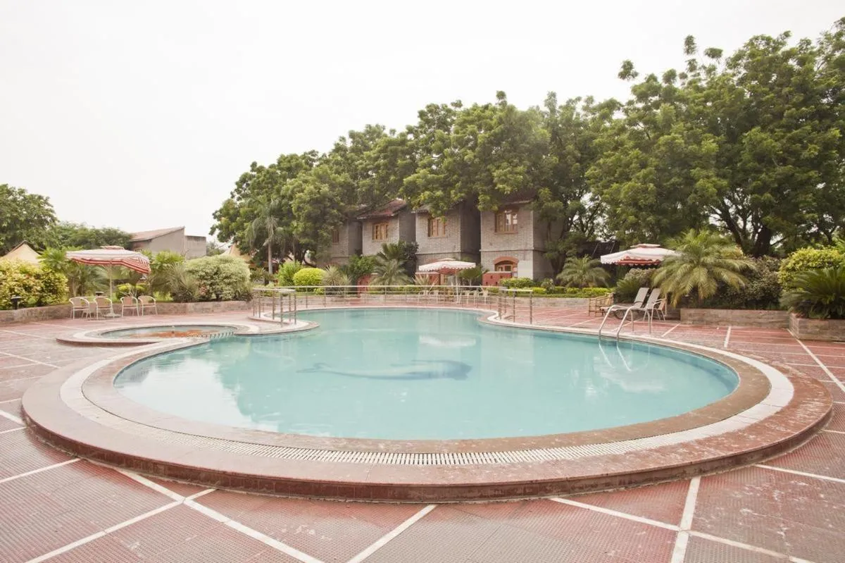 The Sky Imperial, Gandhinagar