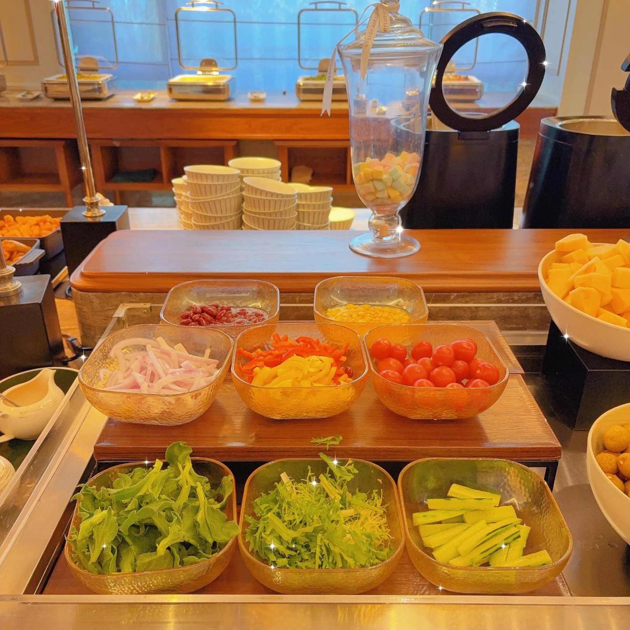 Food and drinks in Mercure Hangzhou Gongshu Wanda Plaza