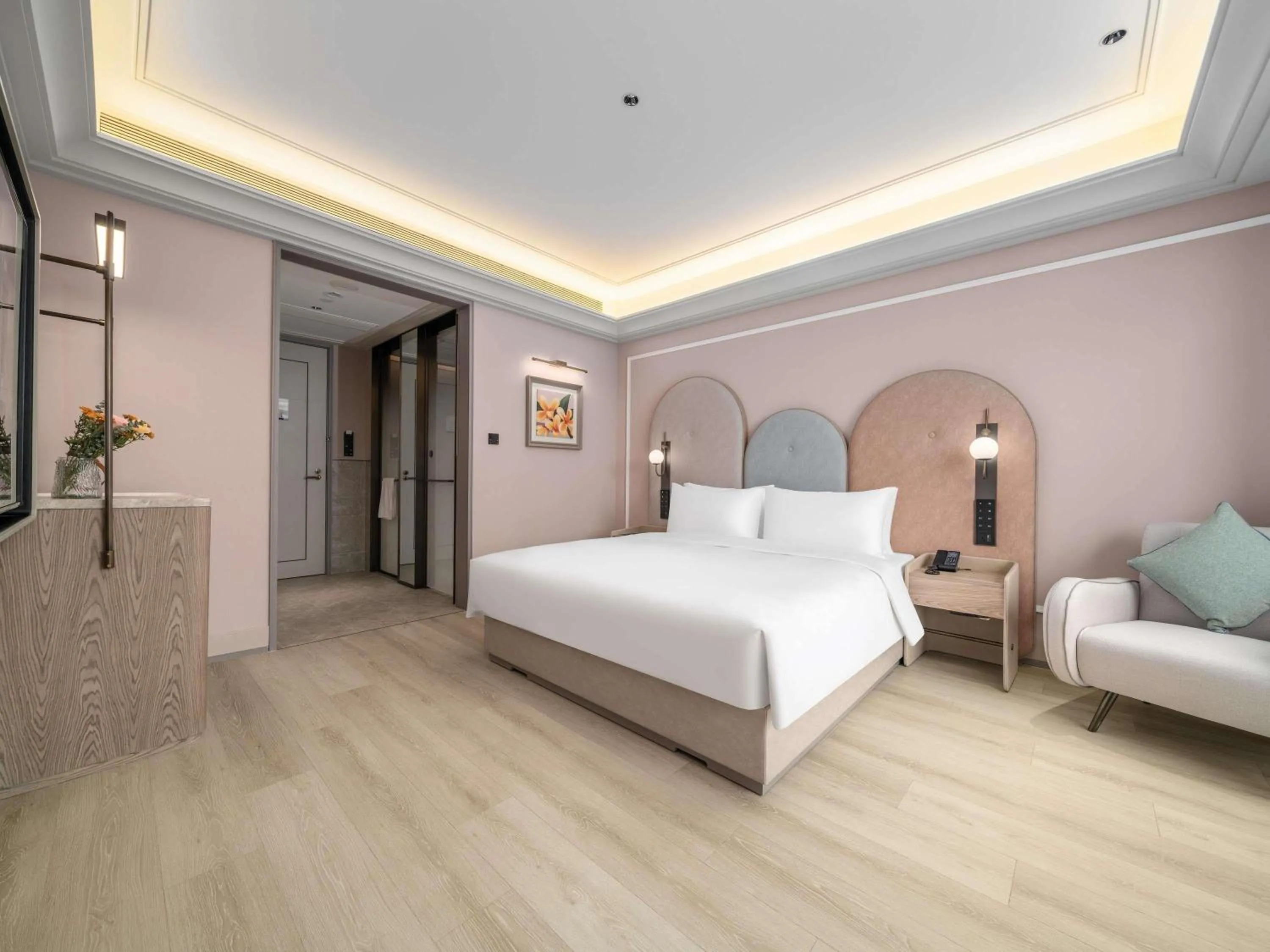 Bedroom, Bed in Mercure Hangzhou Gongshu Wanda Plaza