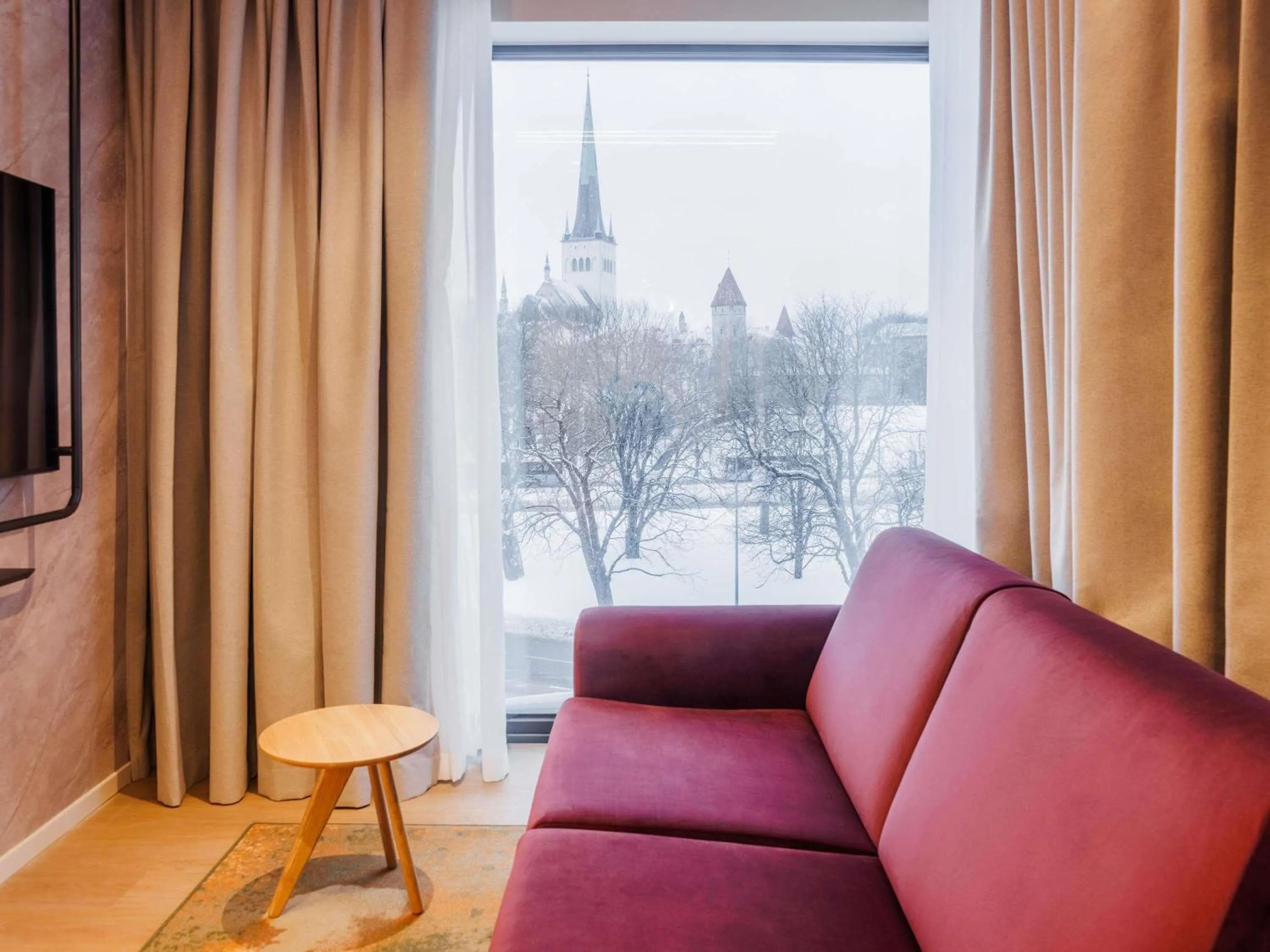 Bedroom in Novotel Tallinn