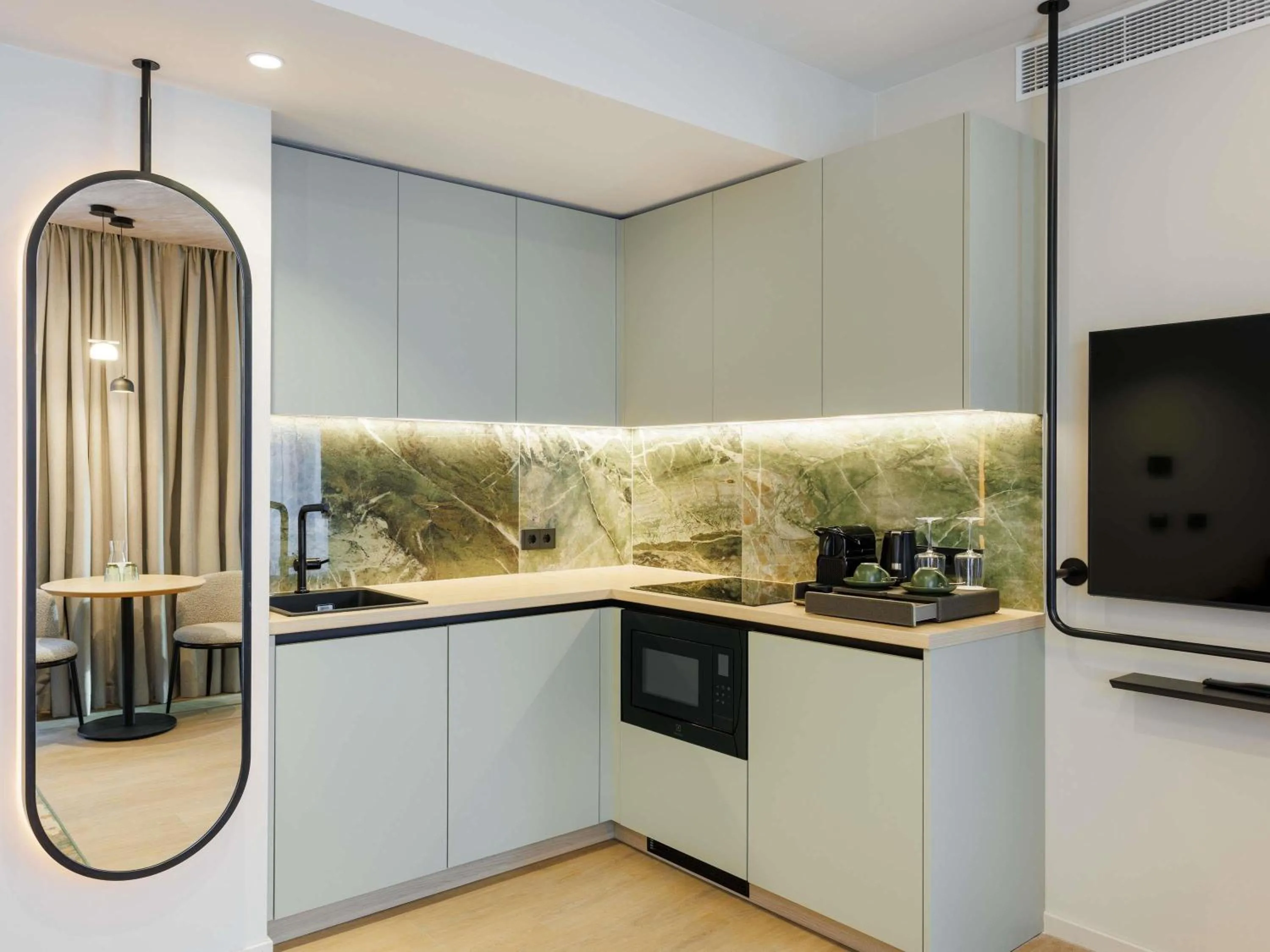 Bedroom in Novotel Tallinn