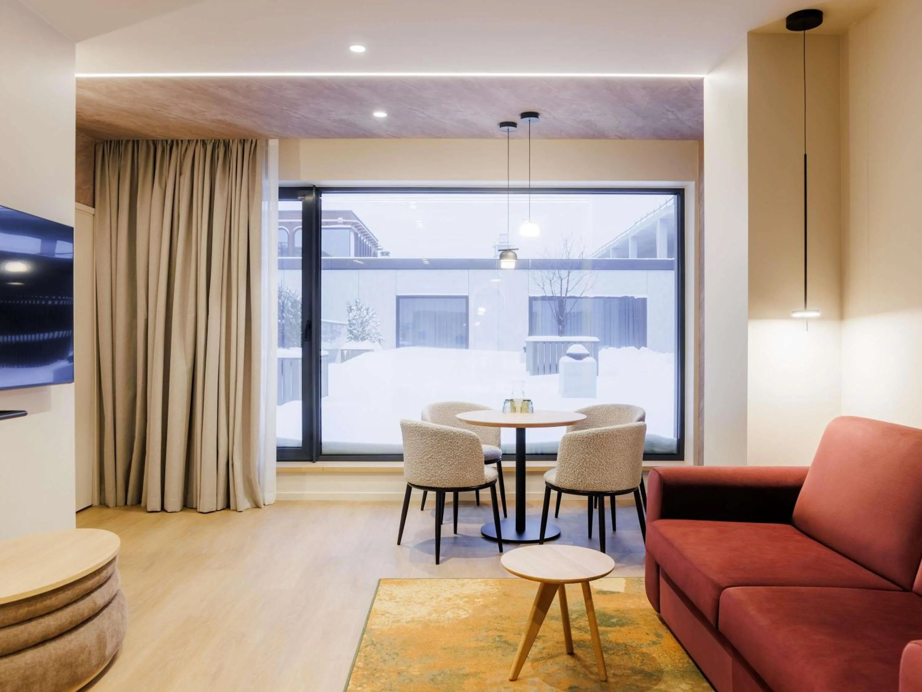 Bedroom in Novotel Tallinn