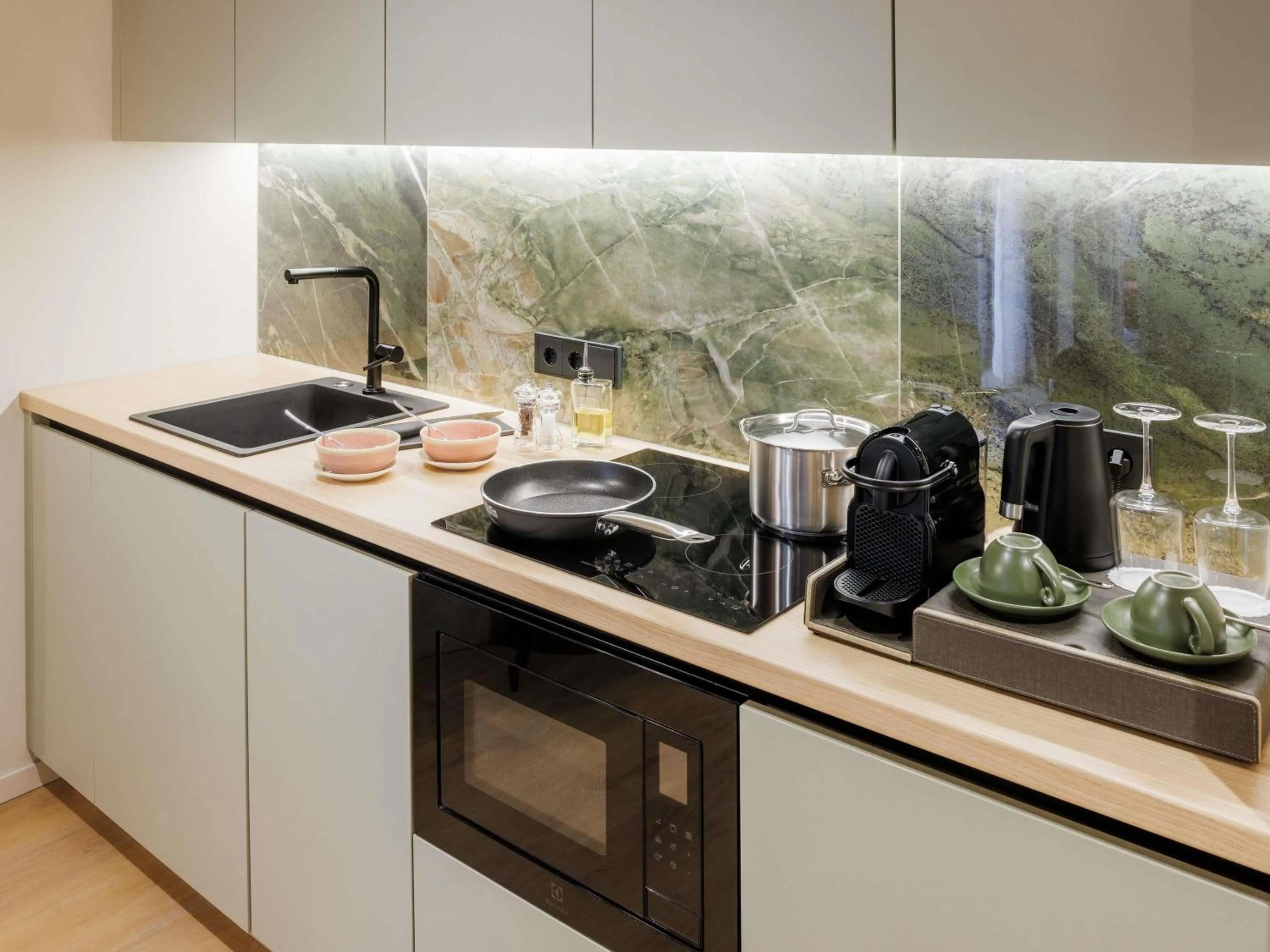 Bedroom in Novotel Tallinn