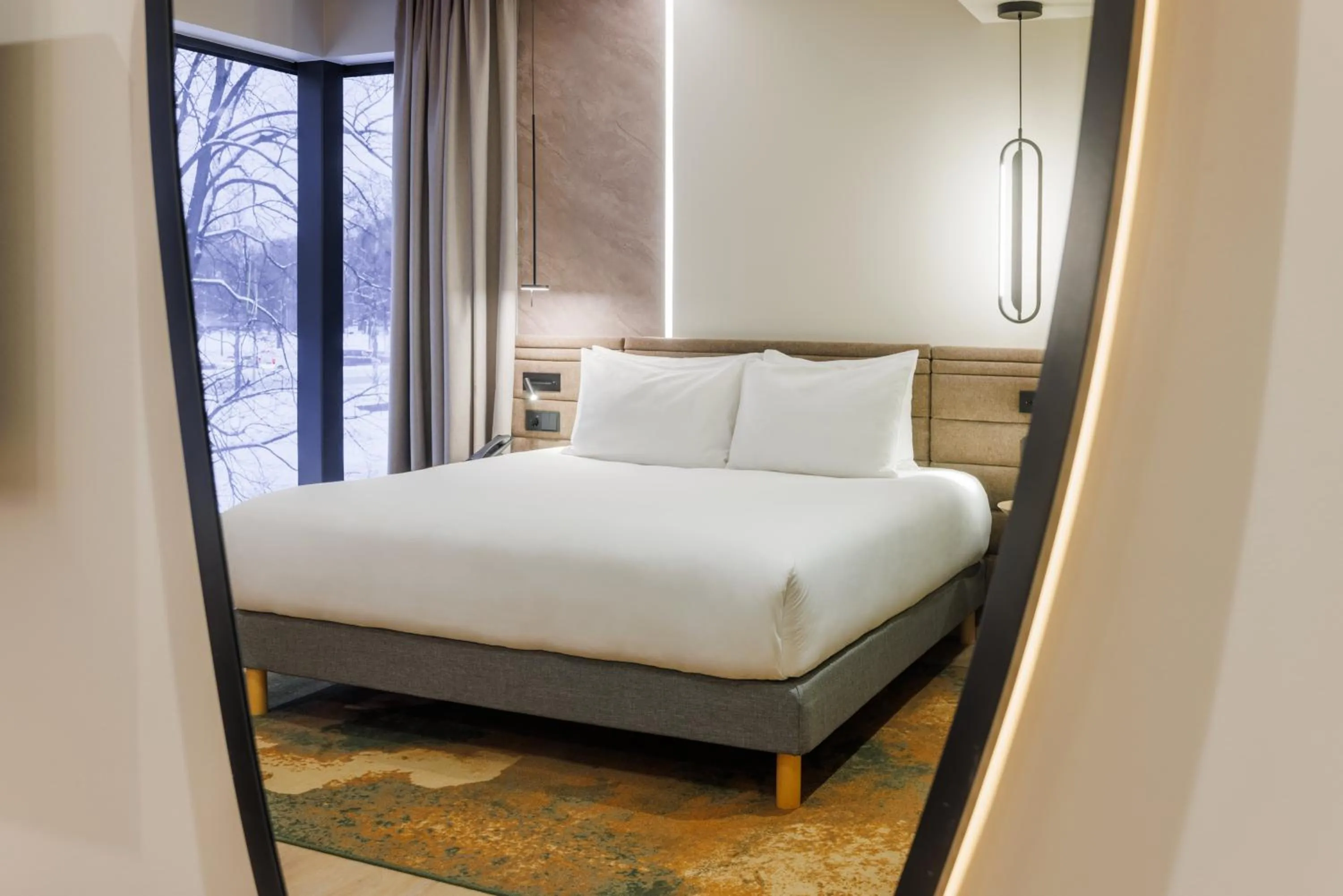 Bed in Novotel Tallinn