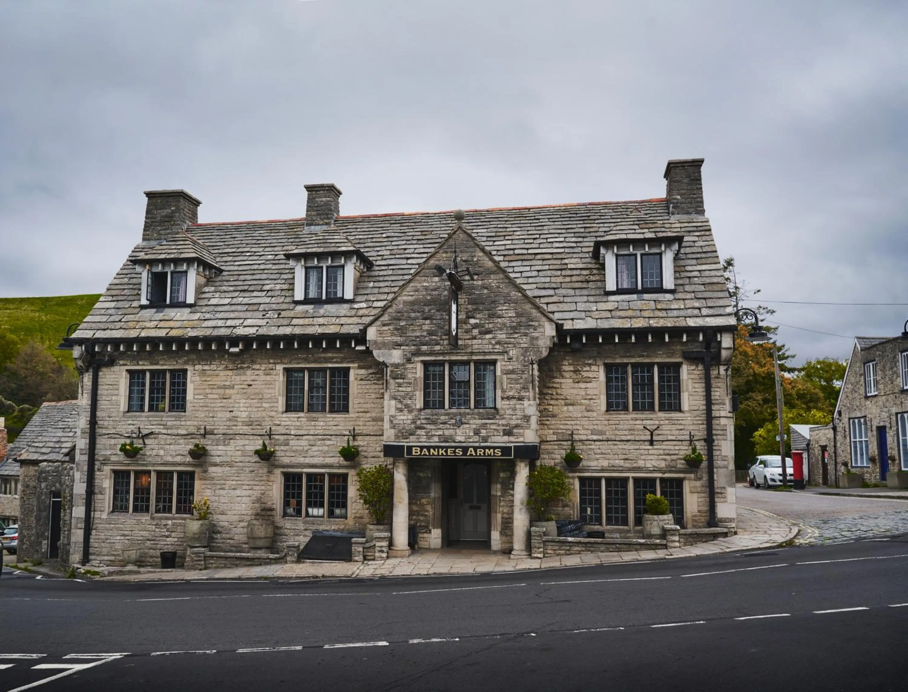 Bankes Arms Hotel