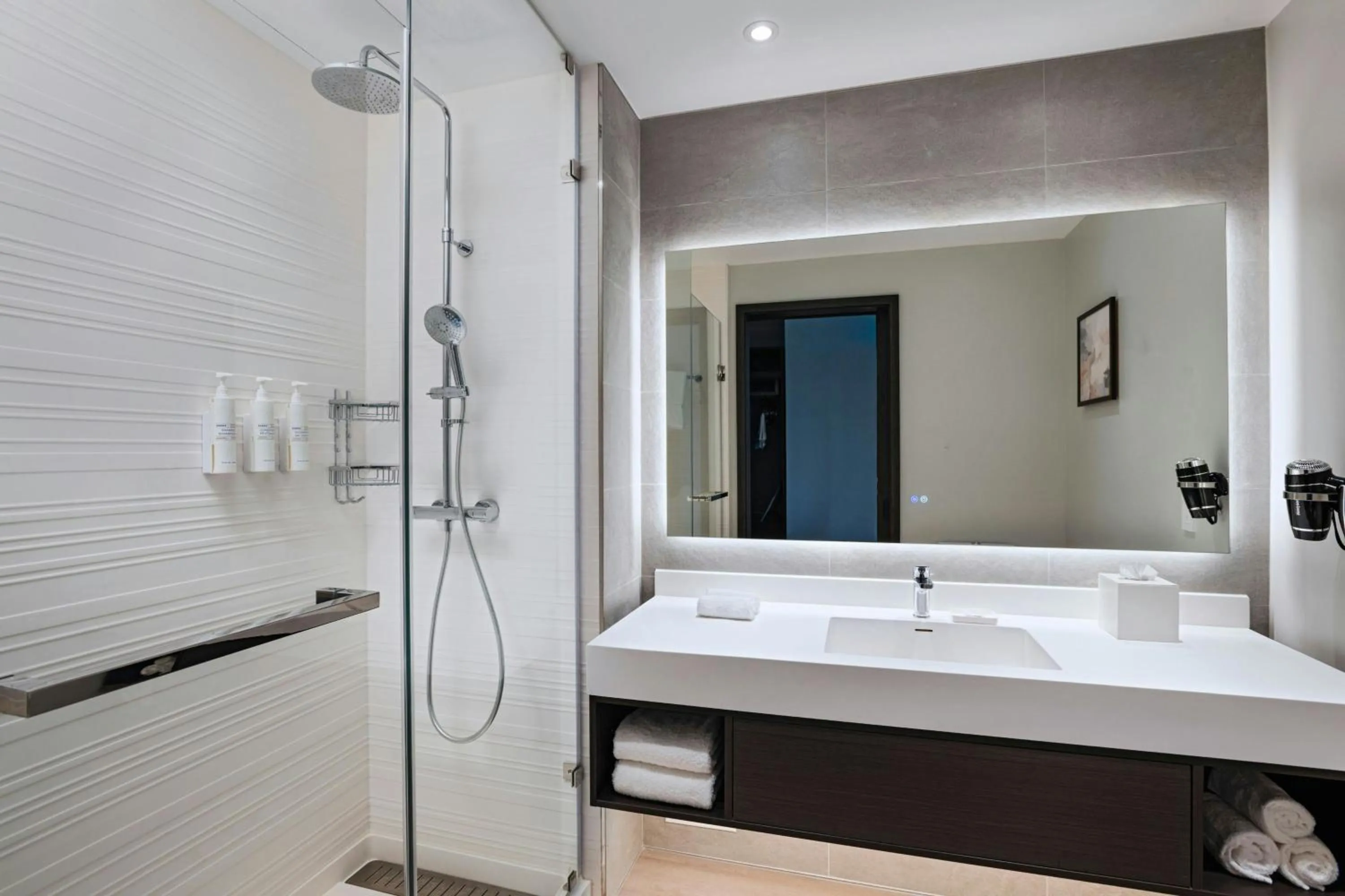 Photo of the whole room, Bed in AC Hotel by Marriott Georgetown Guyana