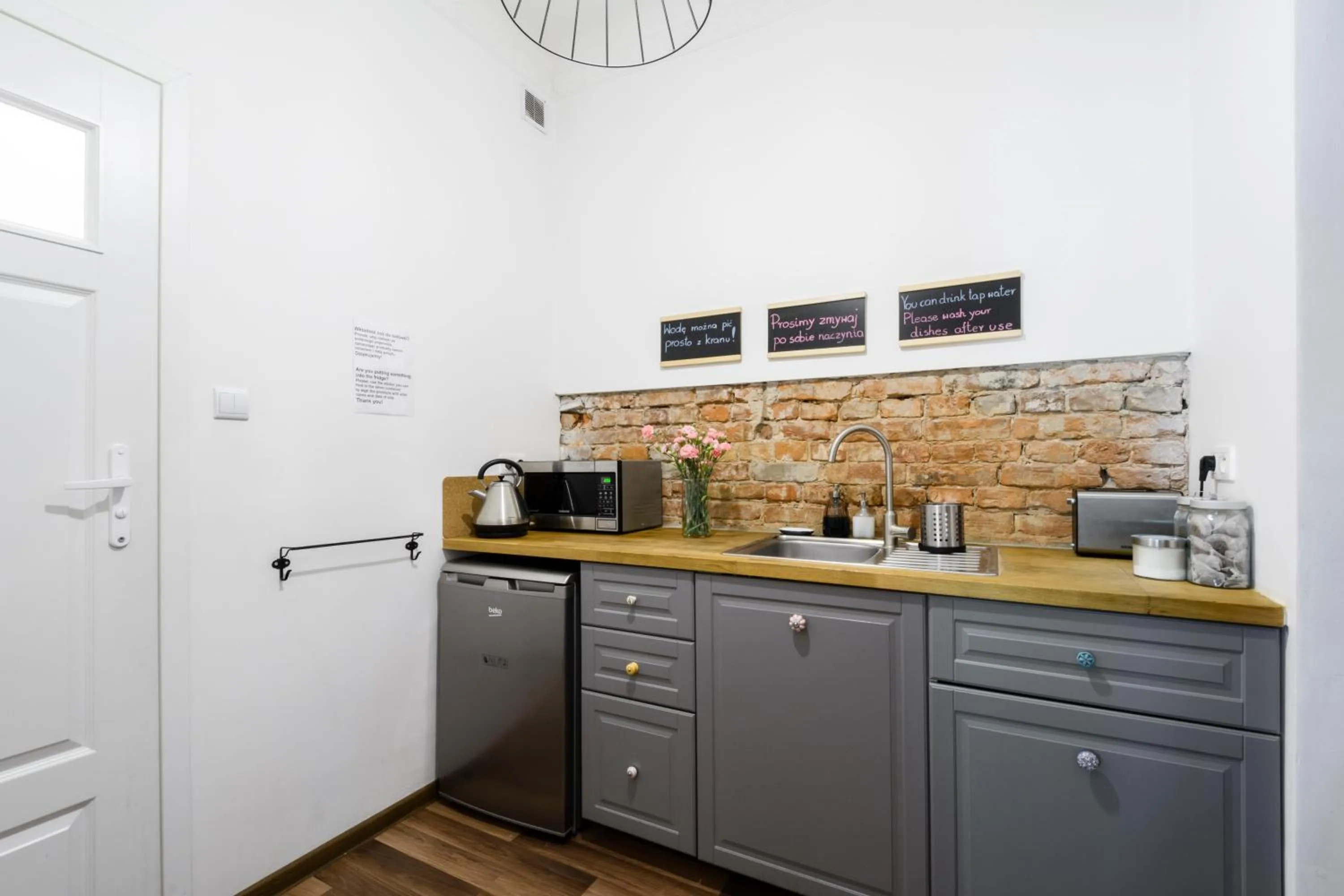 Communal kitchen in Lull Hostel