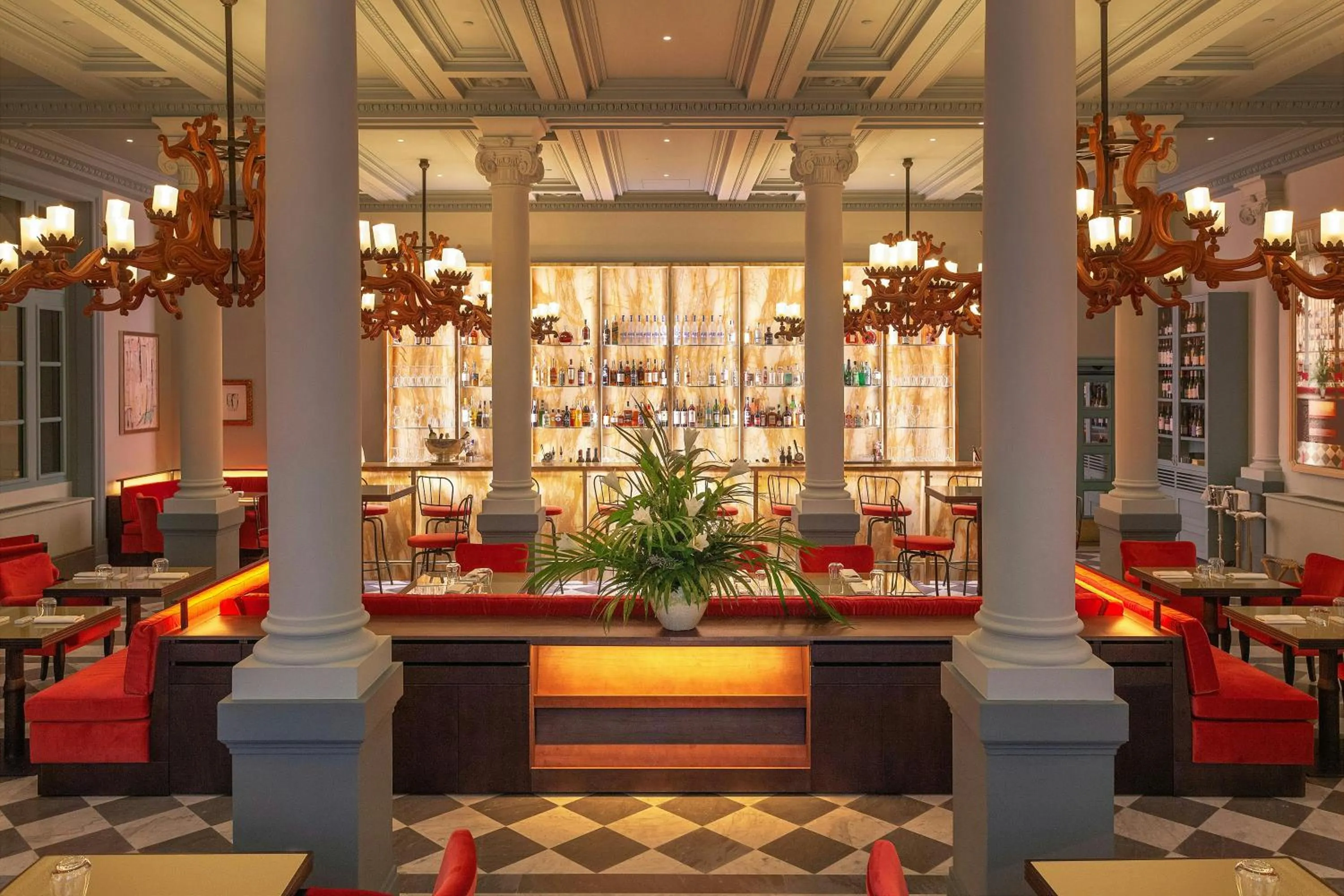 Restaurant/places to eat in Helvetia&Bristol Firenze – Starhotels Collezione