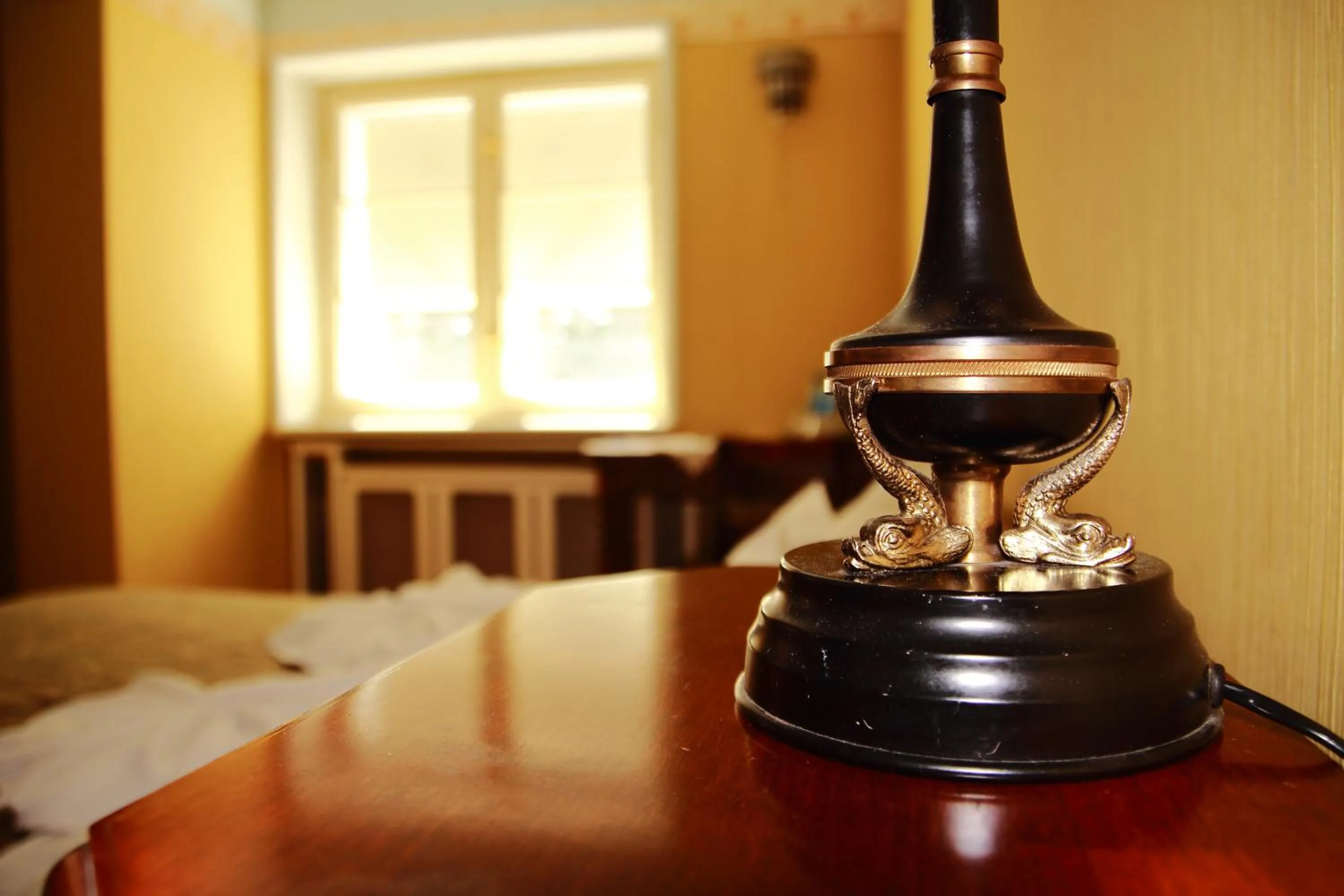 Decorative detail, Bed in Pałac Bażantarnia