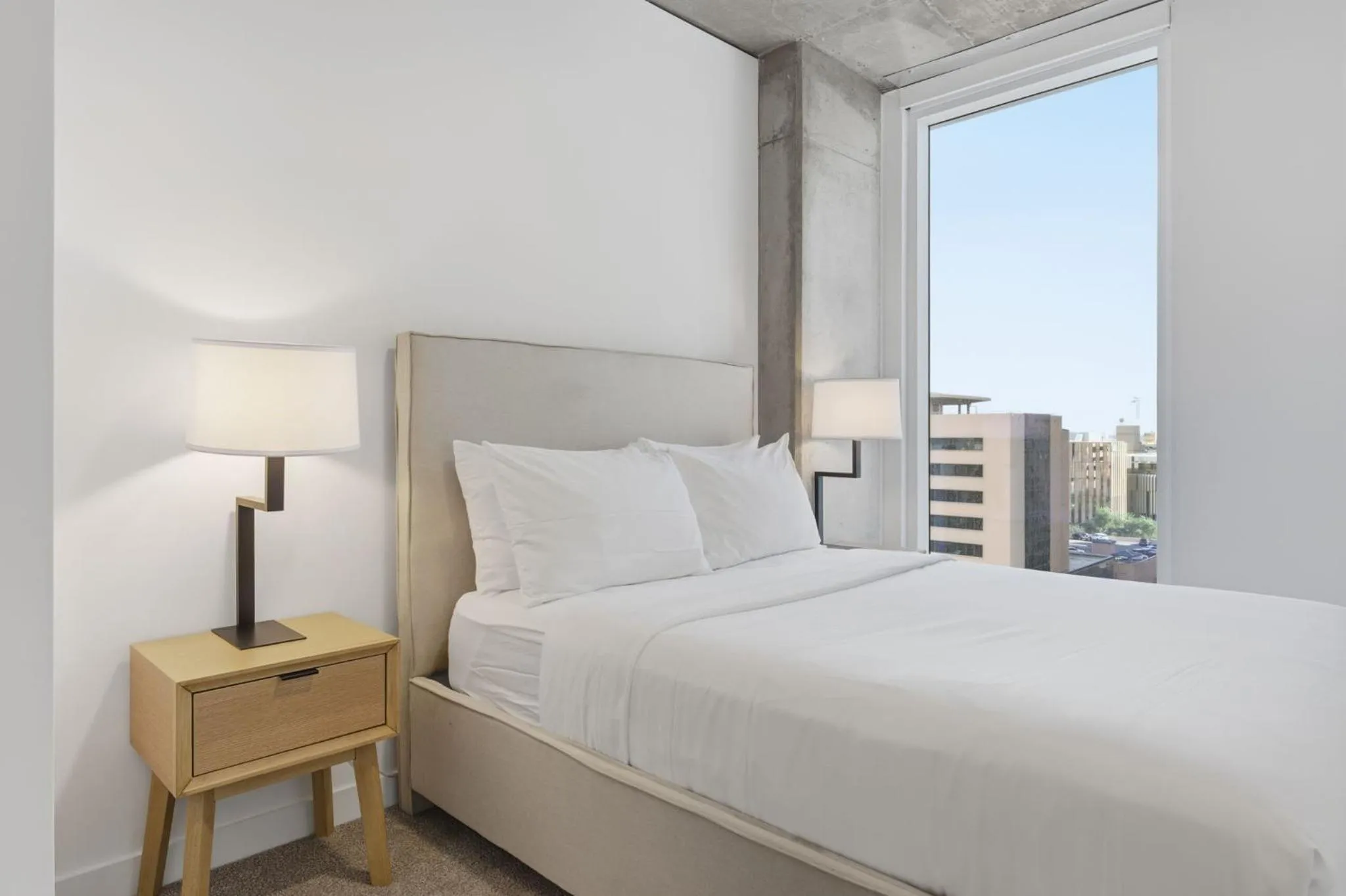 Bedroom, Bed in Placemakr Downtown Phoenix