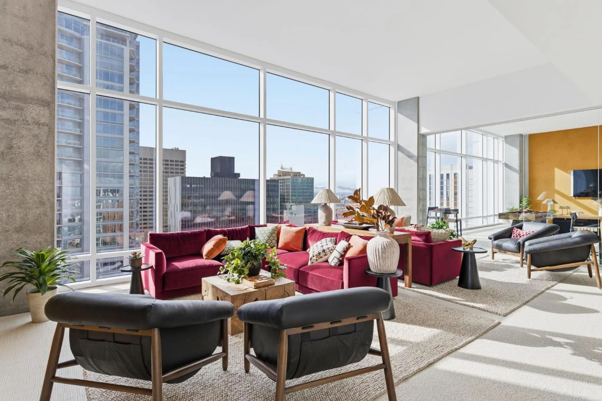 Lounge or bar in Placemakr Downtown Phoenix