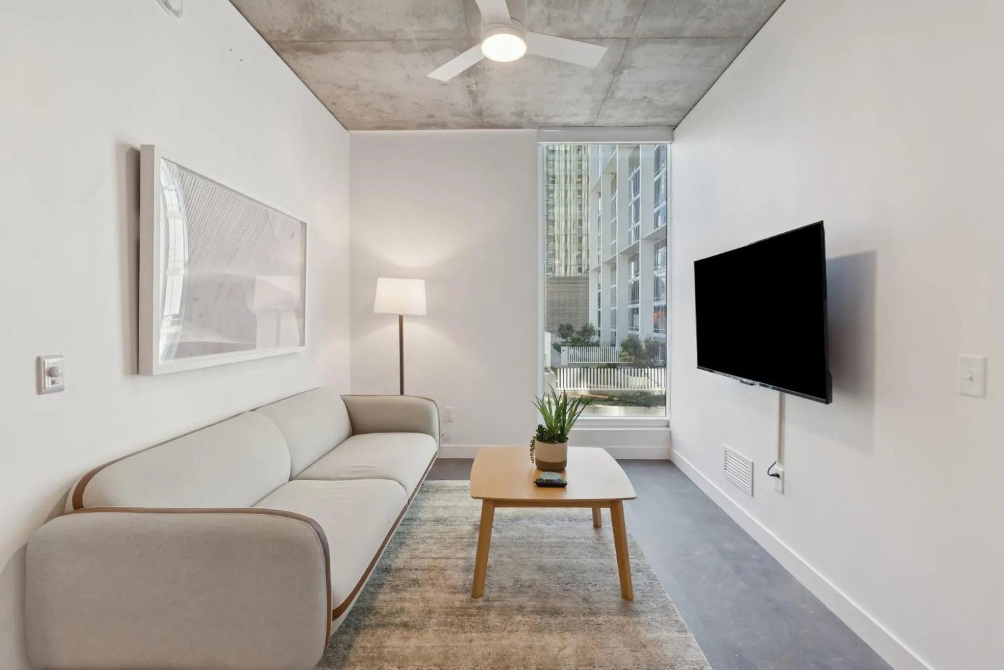 Living room in Placemakr Downtown Phoenix