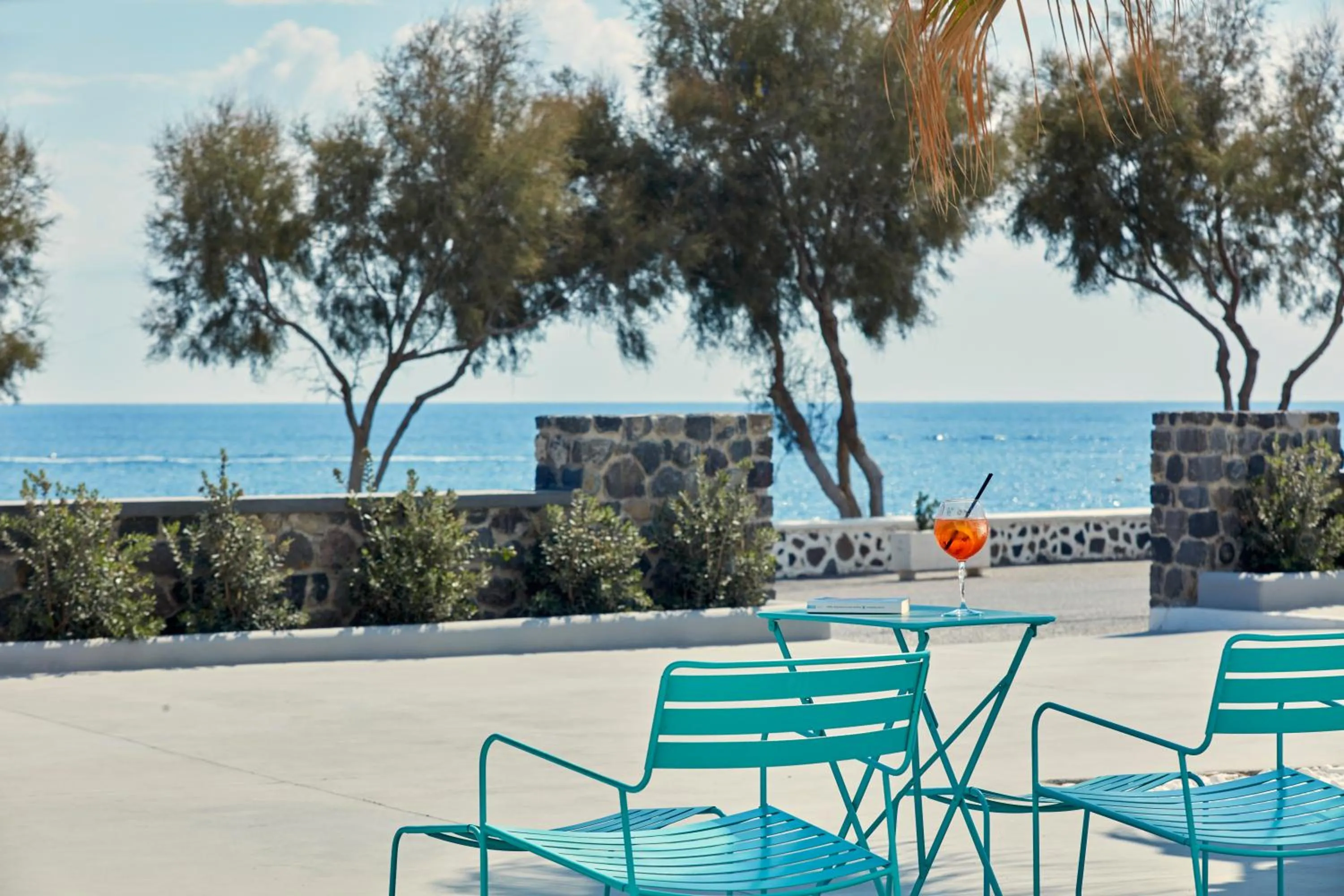 Alcoholic drinks in Aqua Blue Beach Hotel