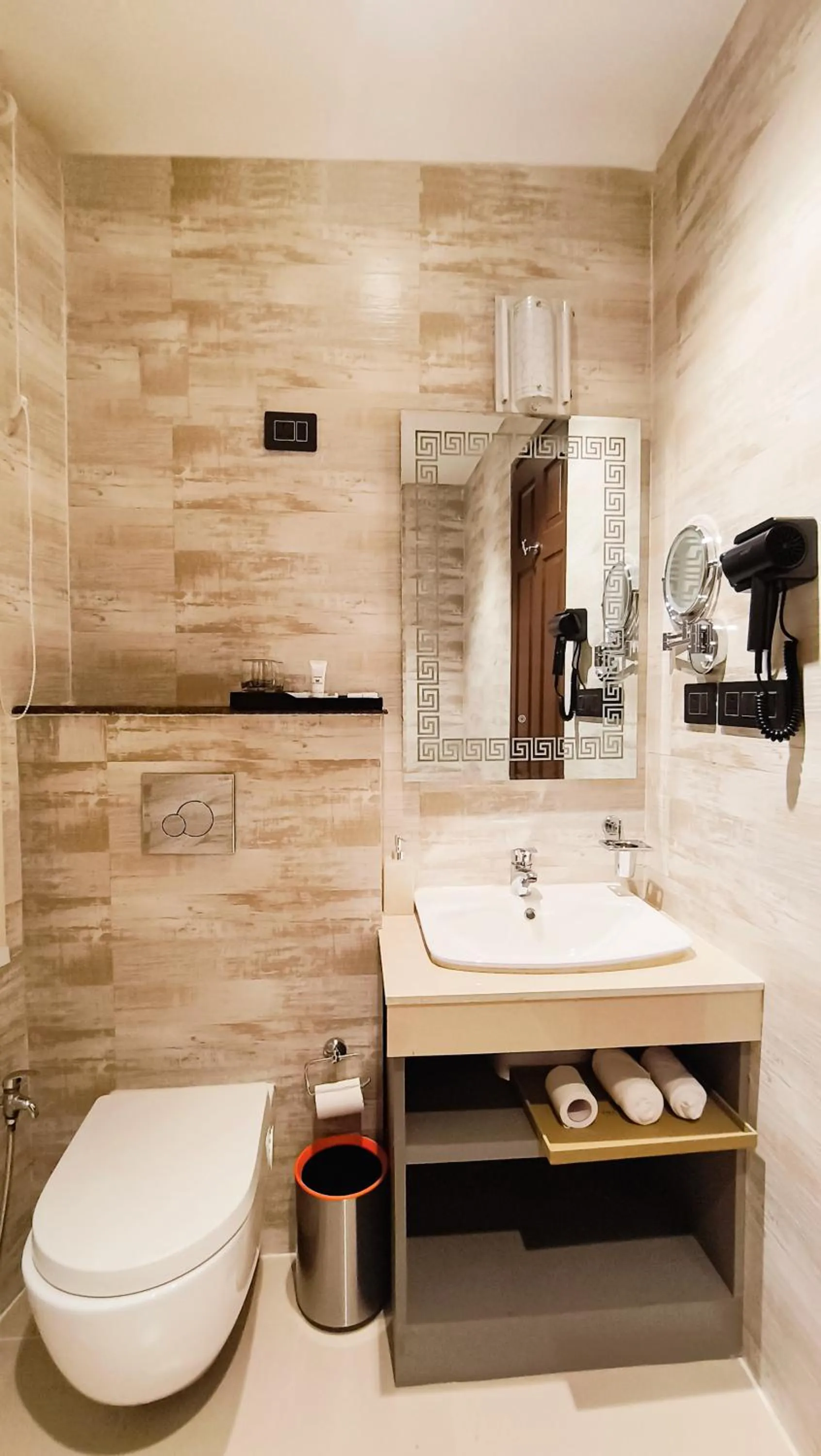 Toilet in The Meriton