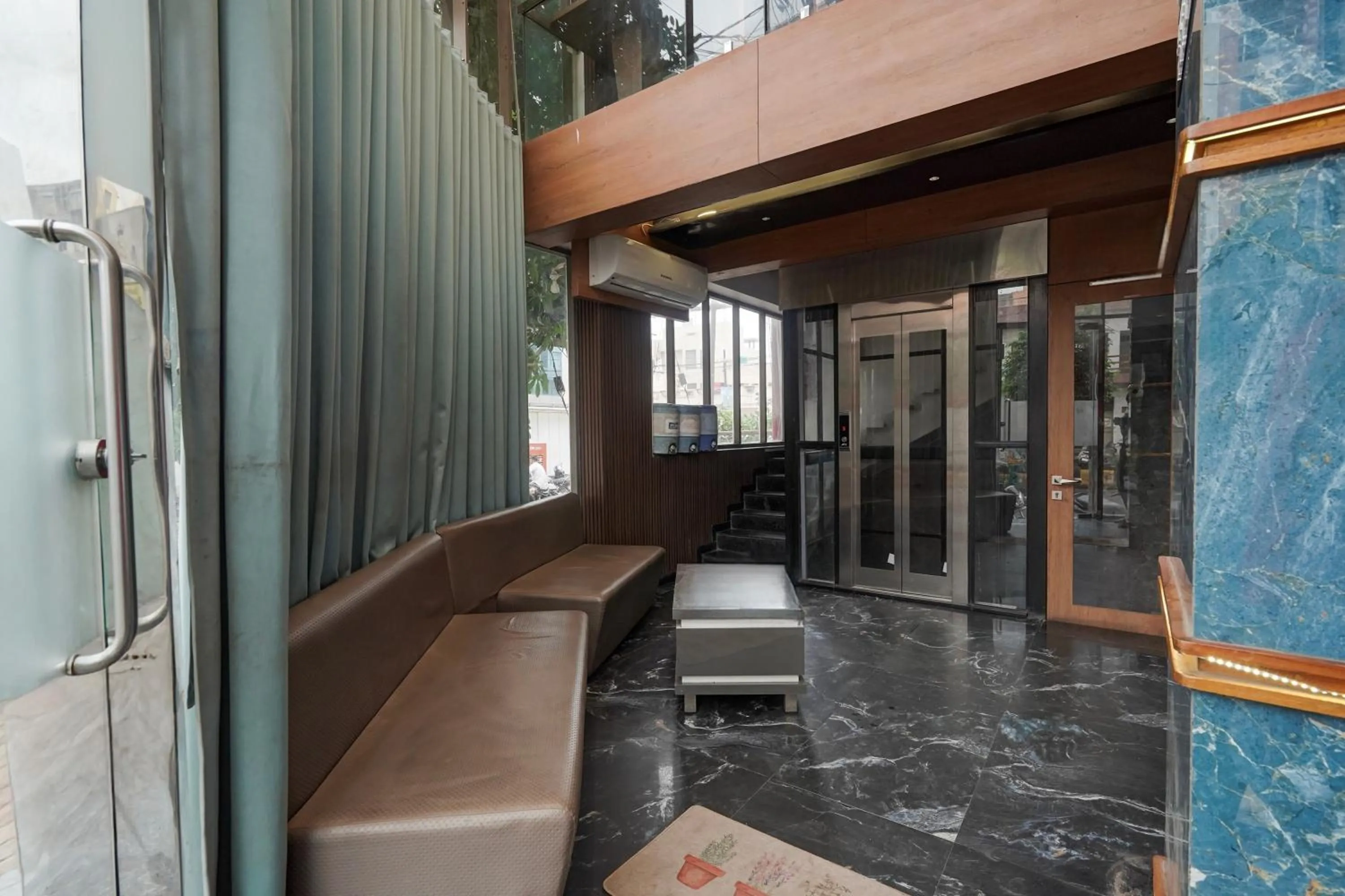 Facade/entrance in Hotel O The Faam