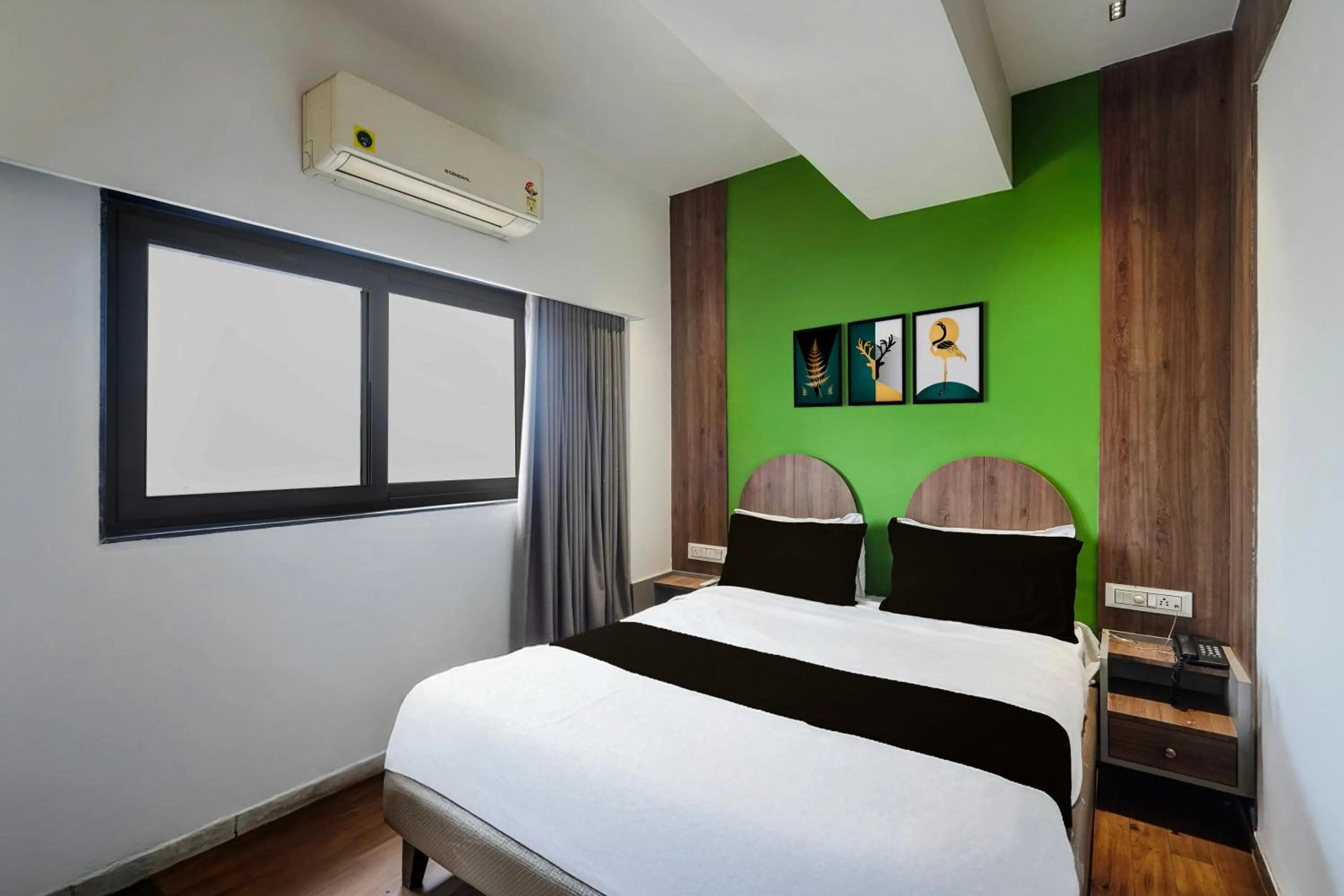 Bedroom, Bed in Hotel O The Faam