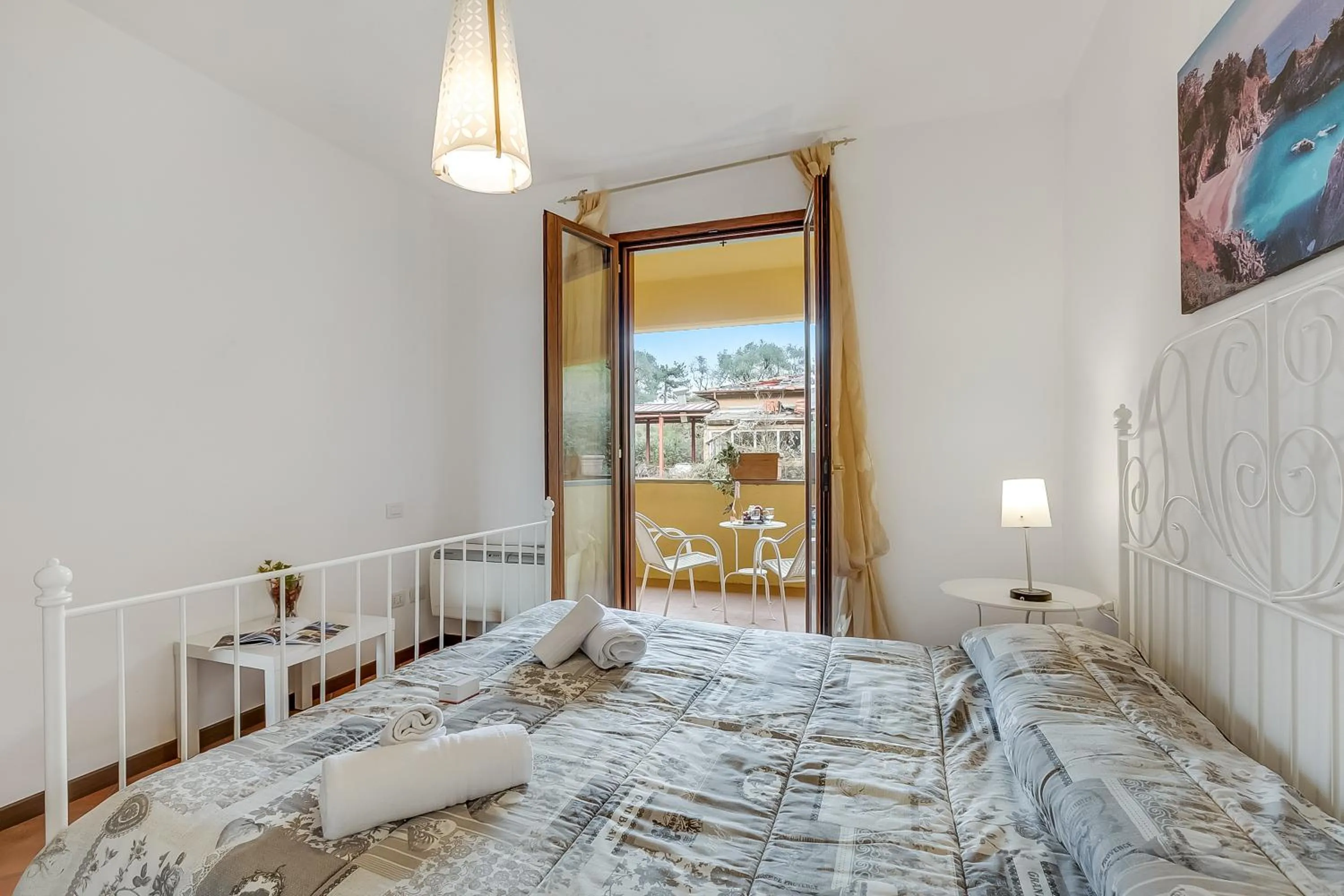 Bedroom in Residence La Perla