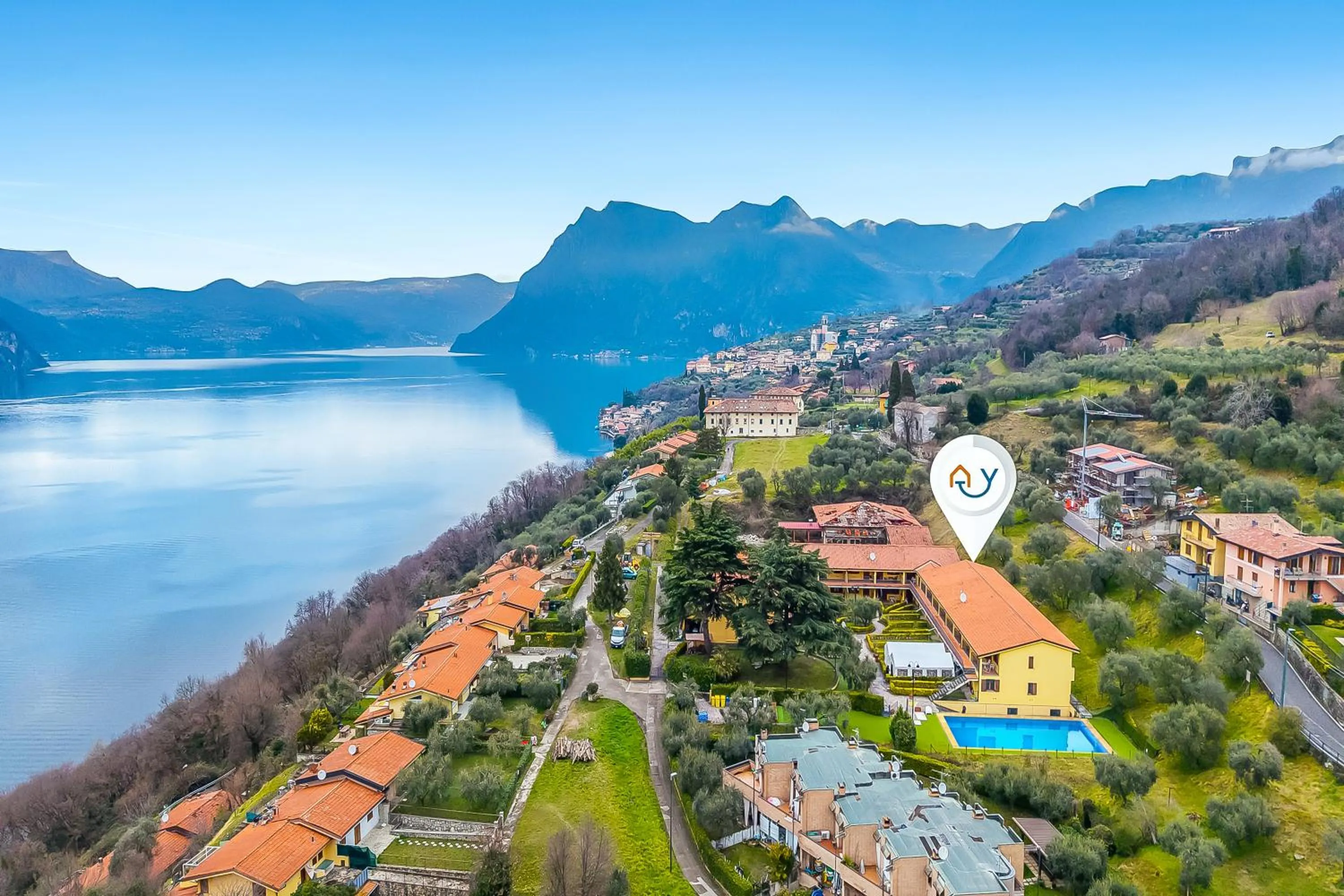 Bird's eye view in Residence La Perla