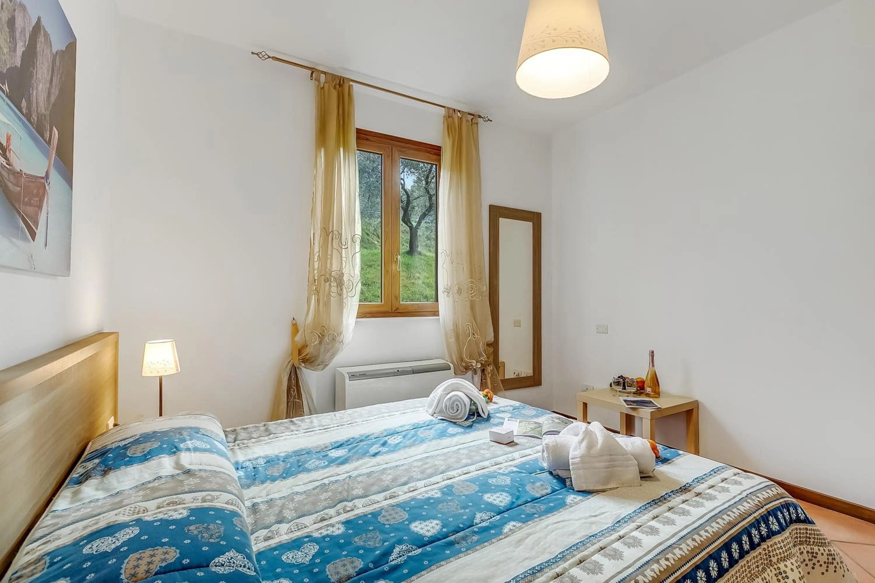 Bedroom in Residence La Perla