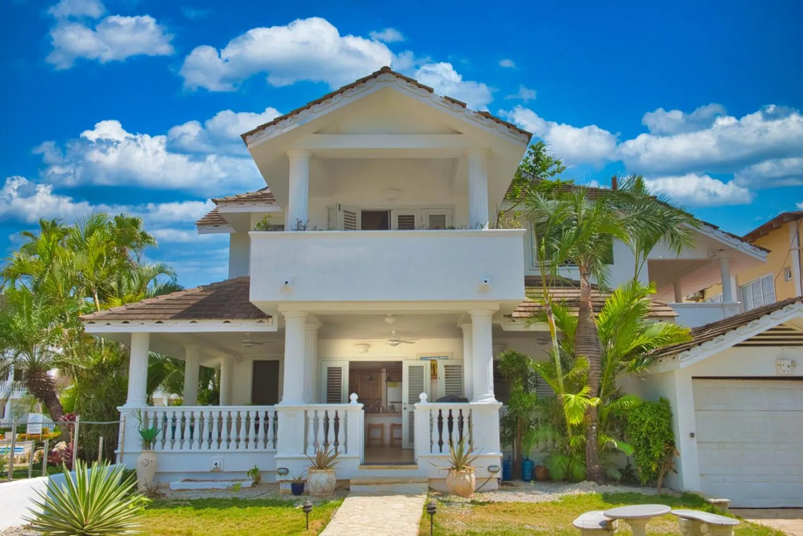 Property building in Hoteles Josefina