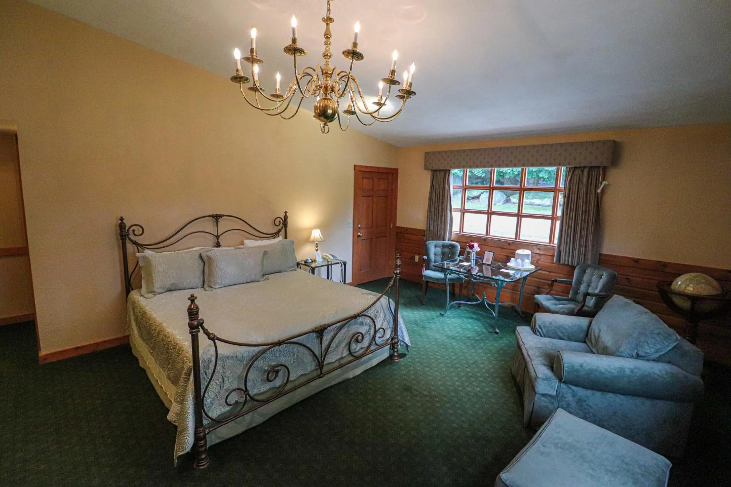 Bed in Stroudsmoor Country Inn