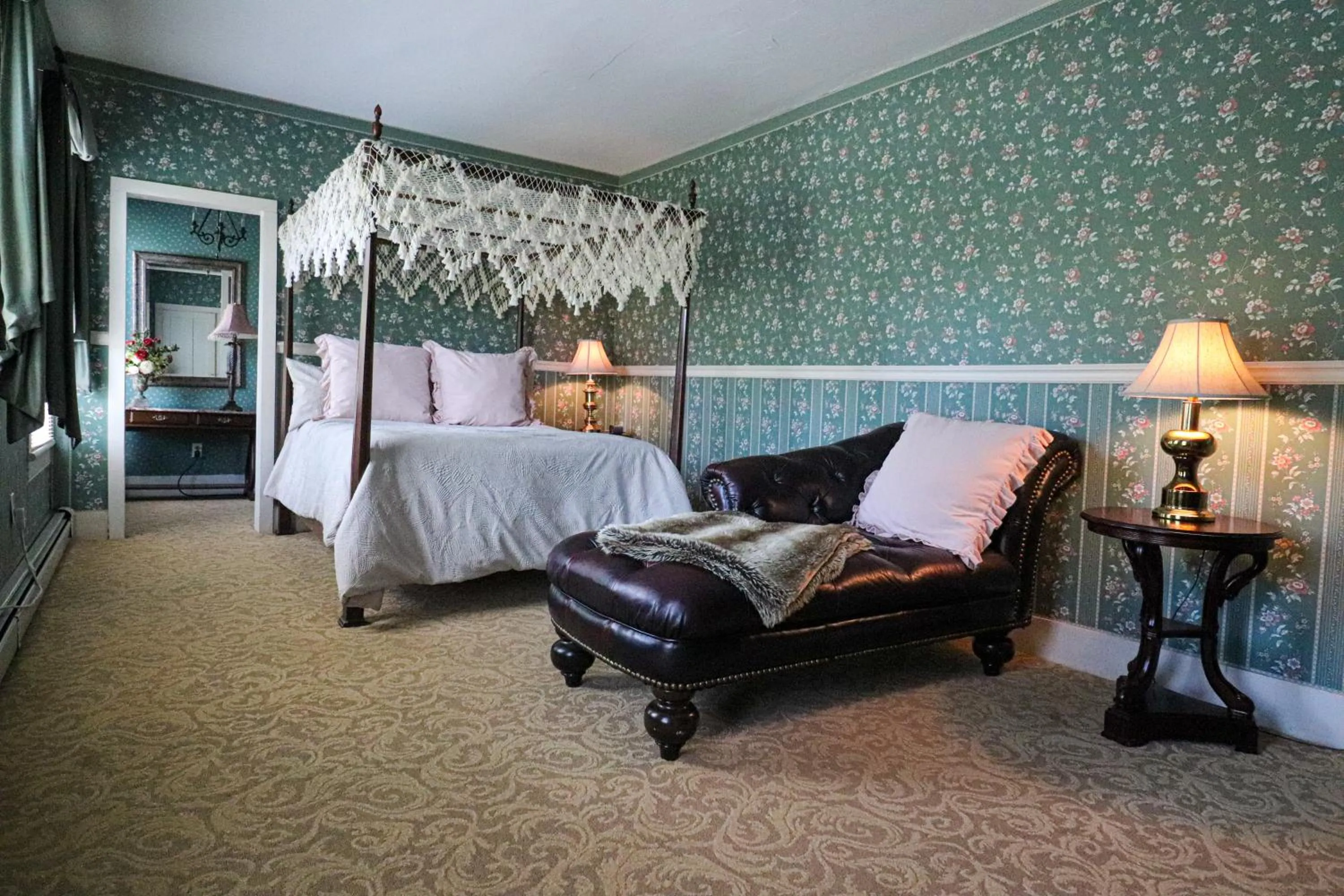 Bed in Stroudsmoor Country Inn