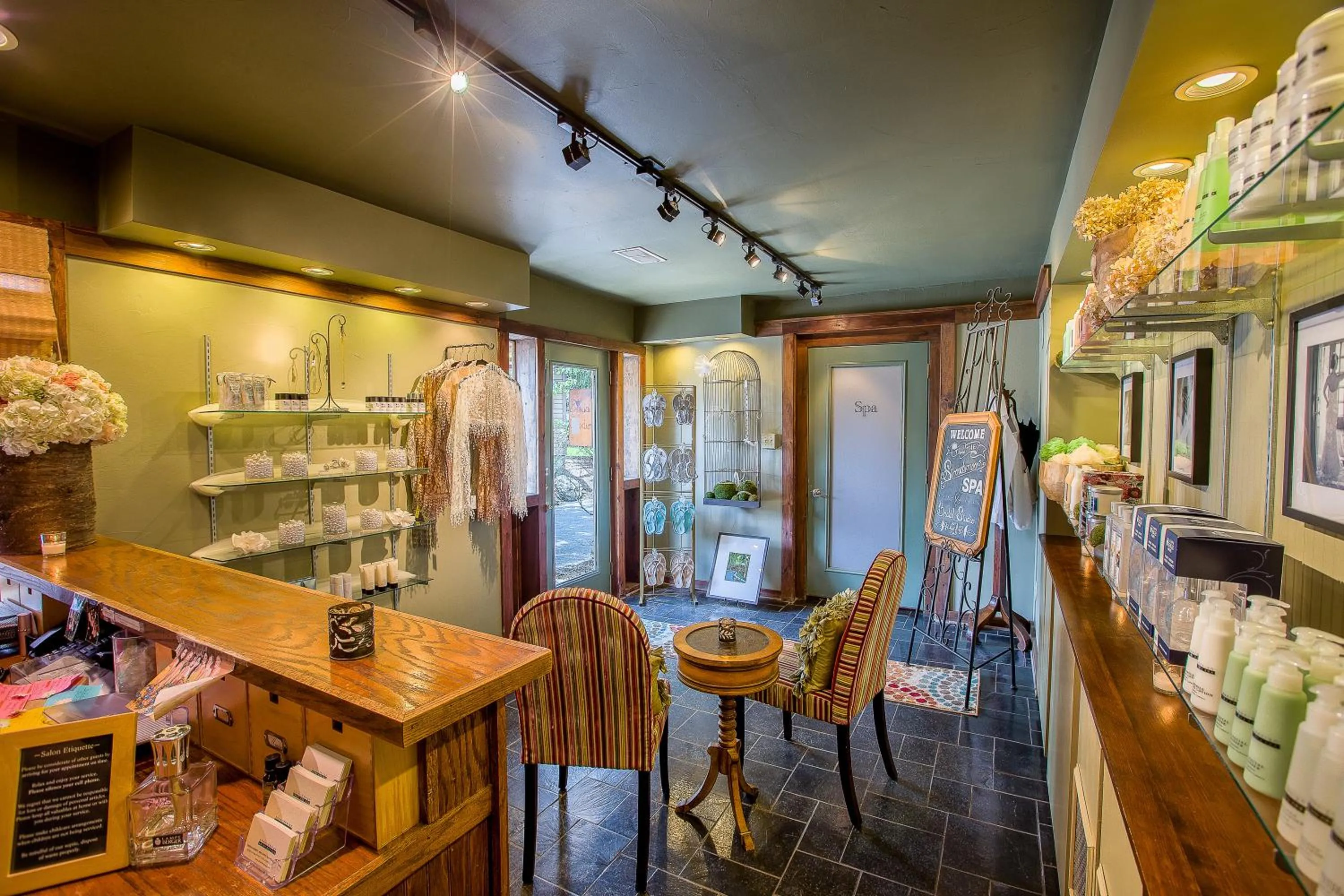 Spa and wellness centre/facilities in Stroudsmoor Country Inn