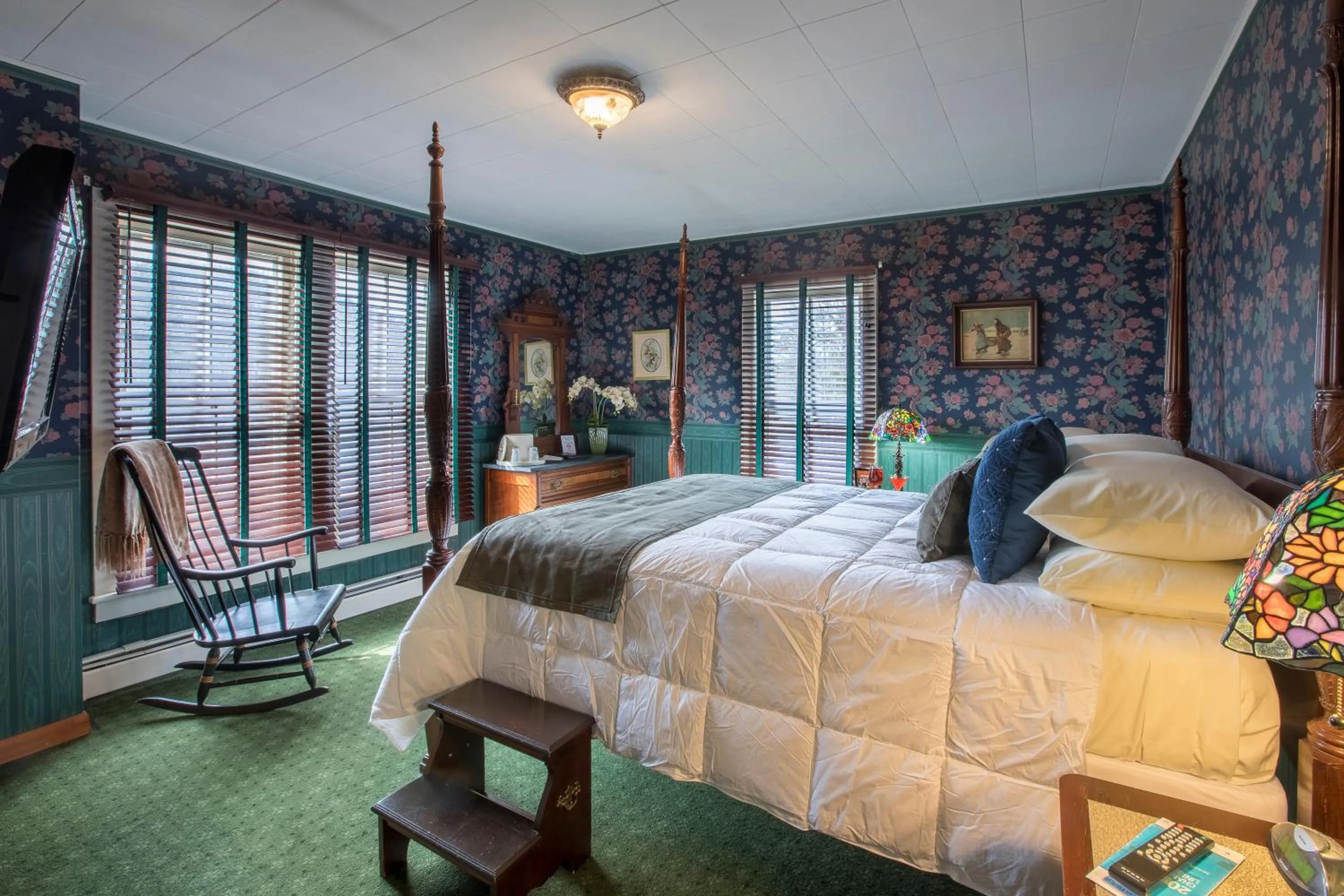 Bed in Stroudsmoor Country Inn