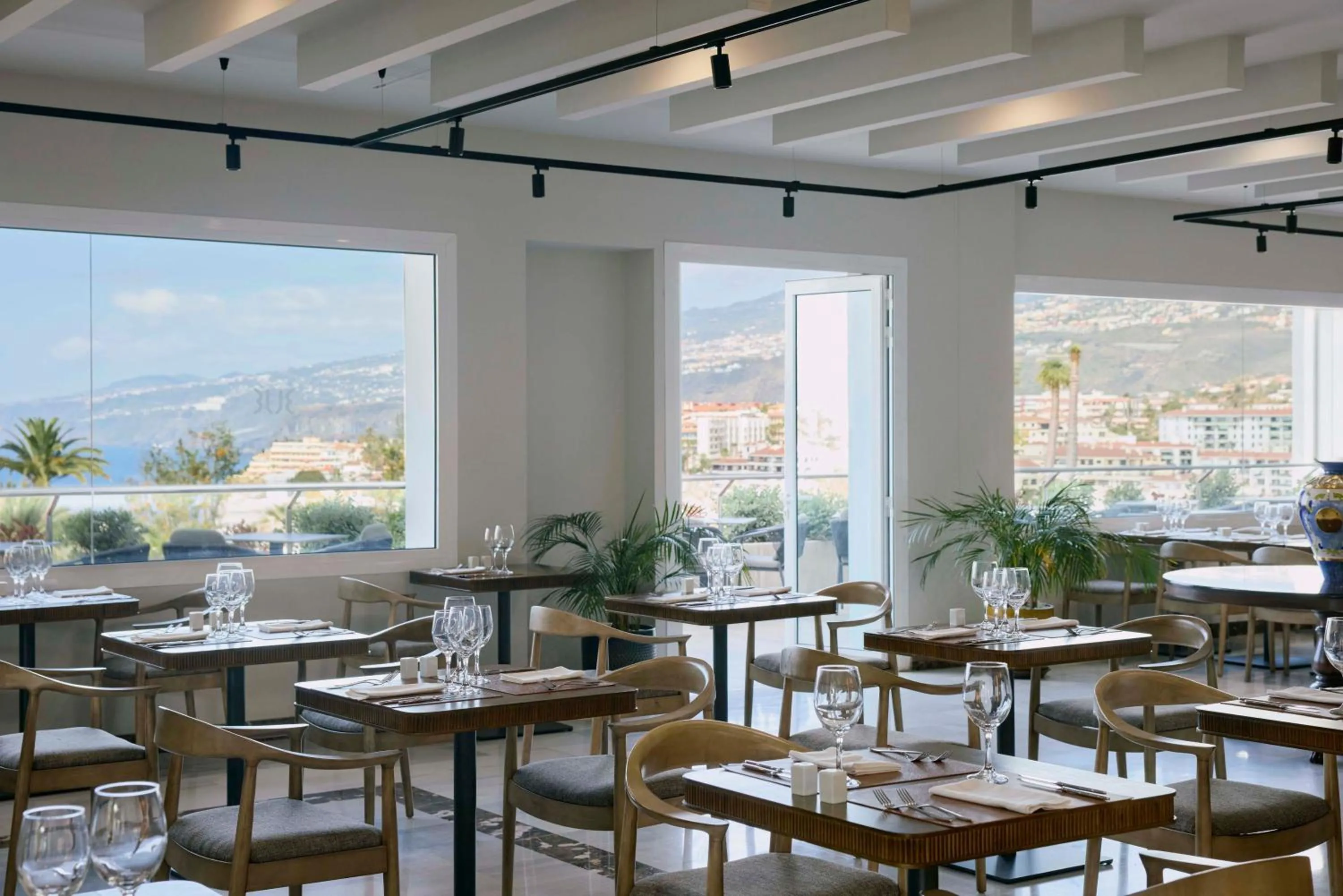 Restaurant/places to eat in TUI BLUE Atlantic Hills