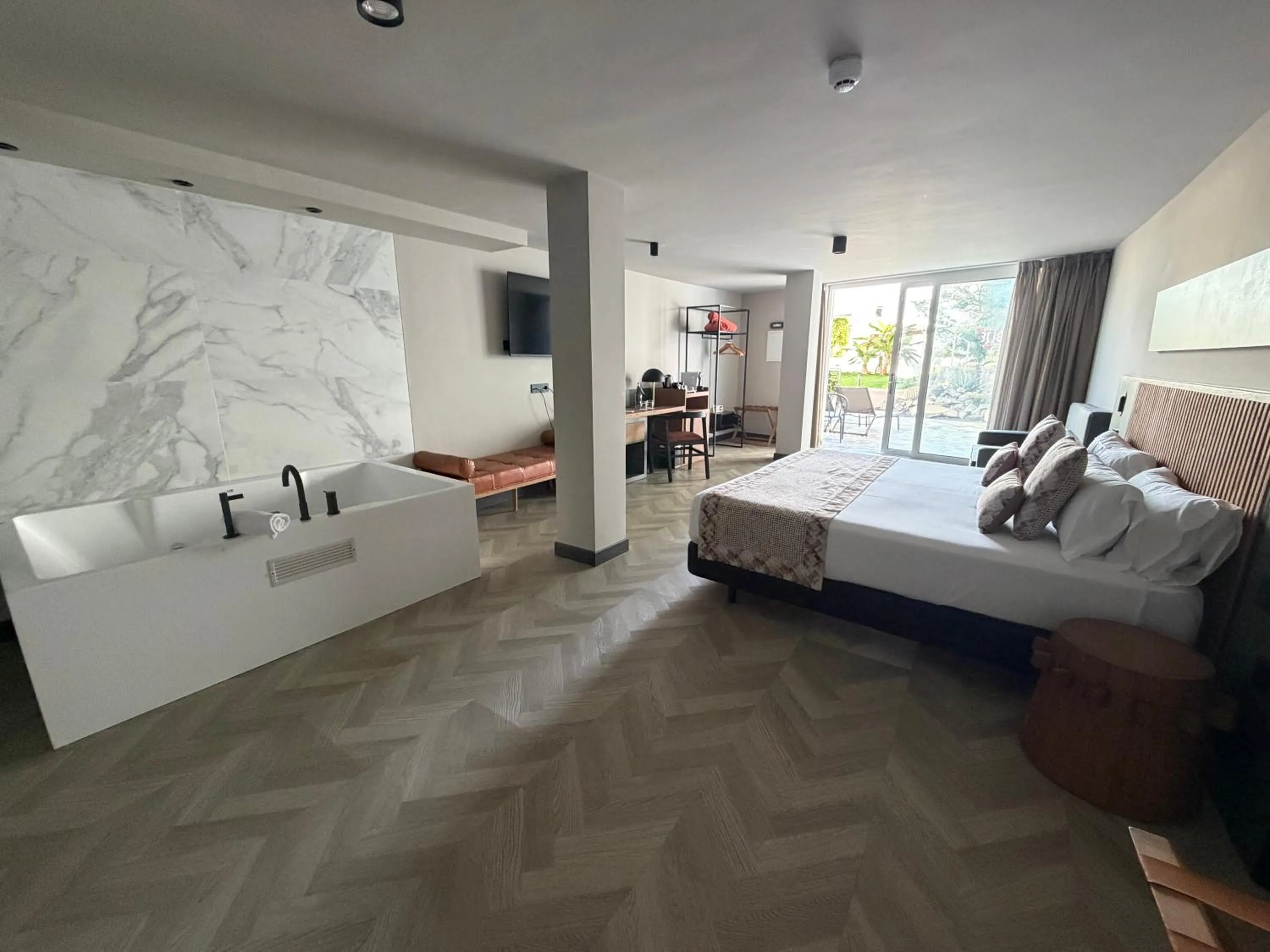 Photo of the whole room, Bed in TUI BLUE Atlantic Hills