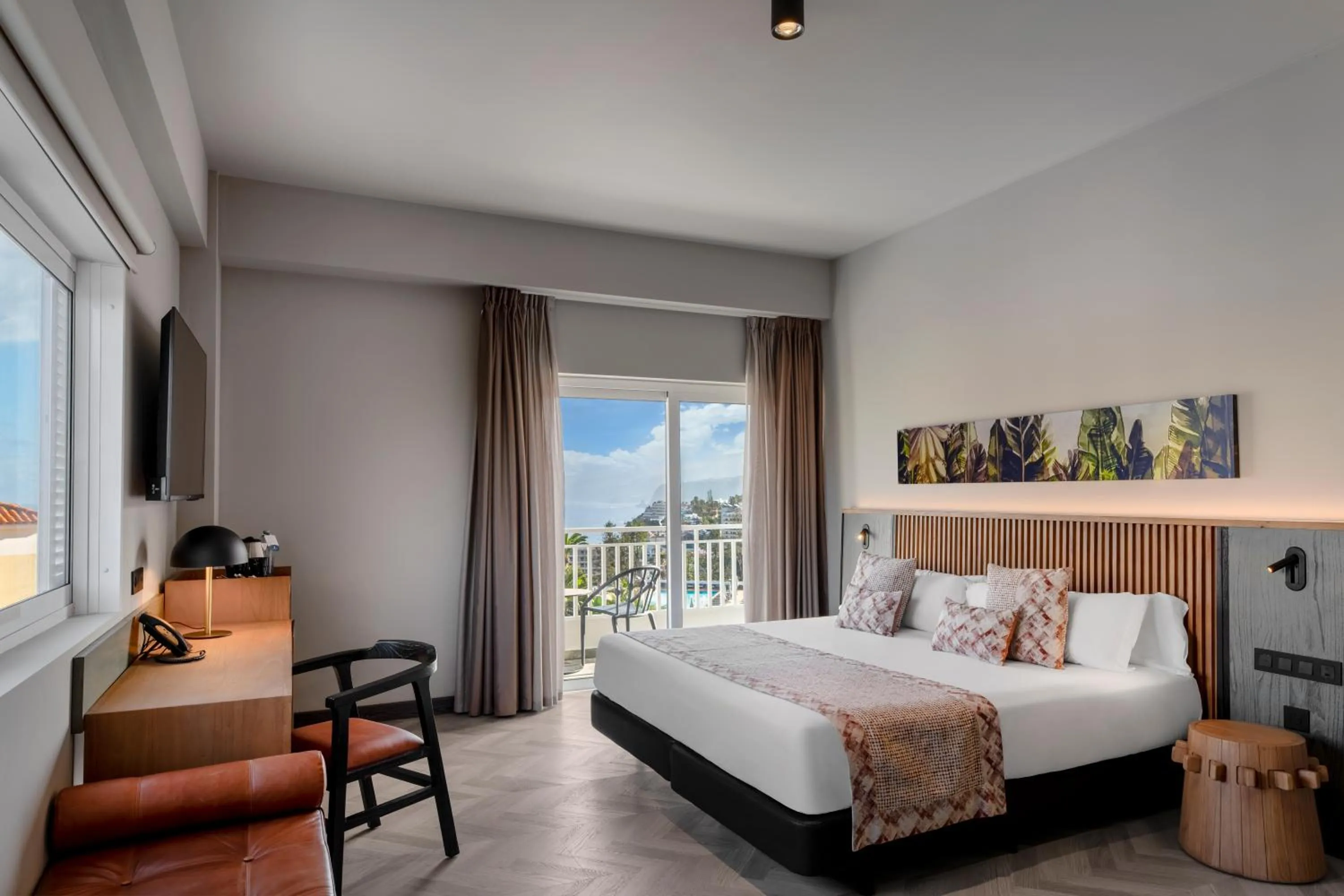 Photo of the whole room, Bed in TUI BLUE Atlantic Hills