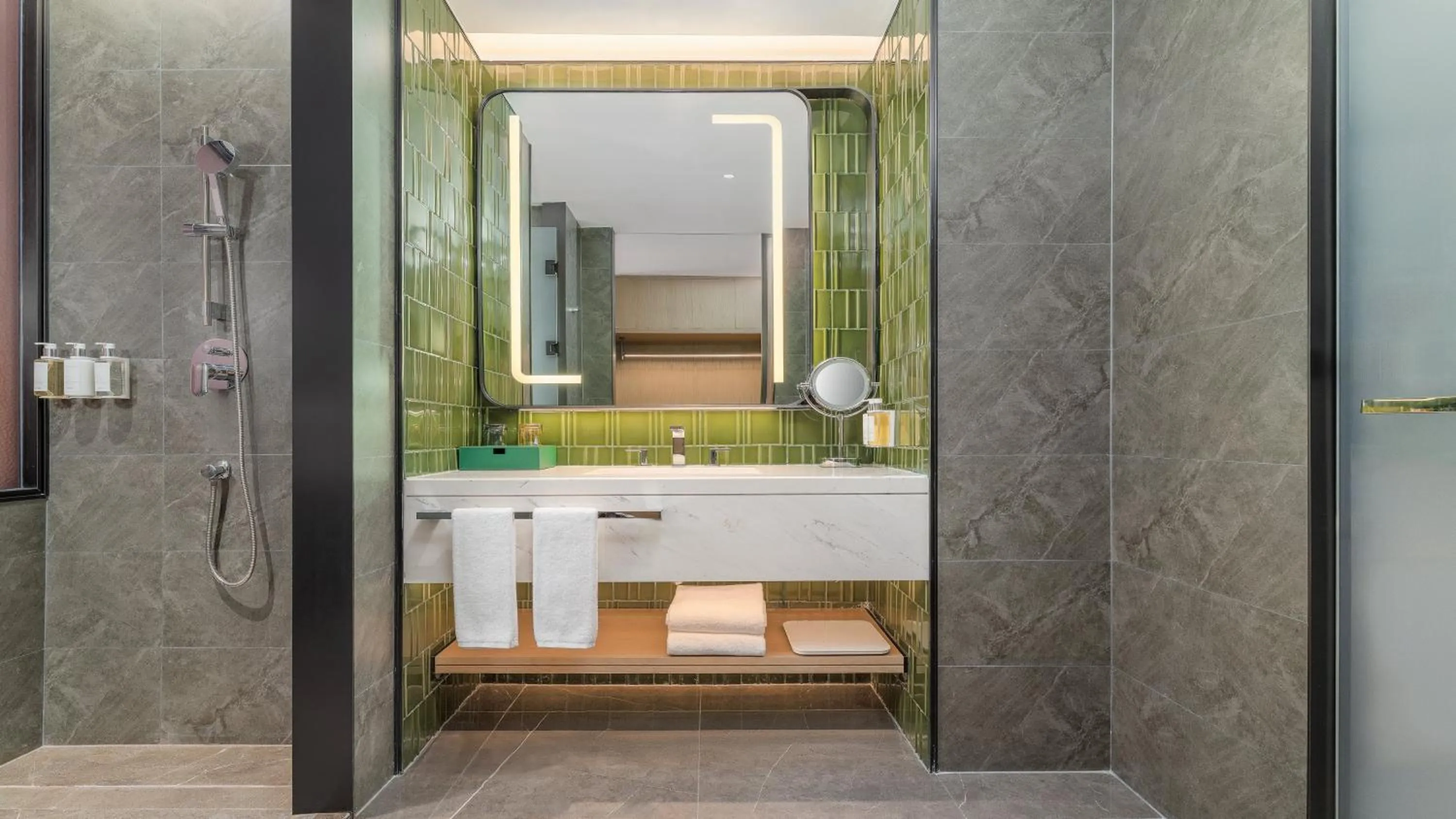 Photo of the whole room in Holiday Inn Wenzhou Airport by IHG