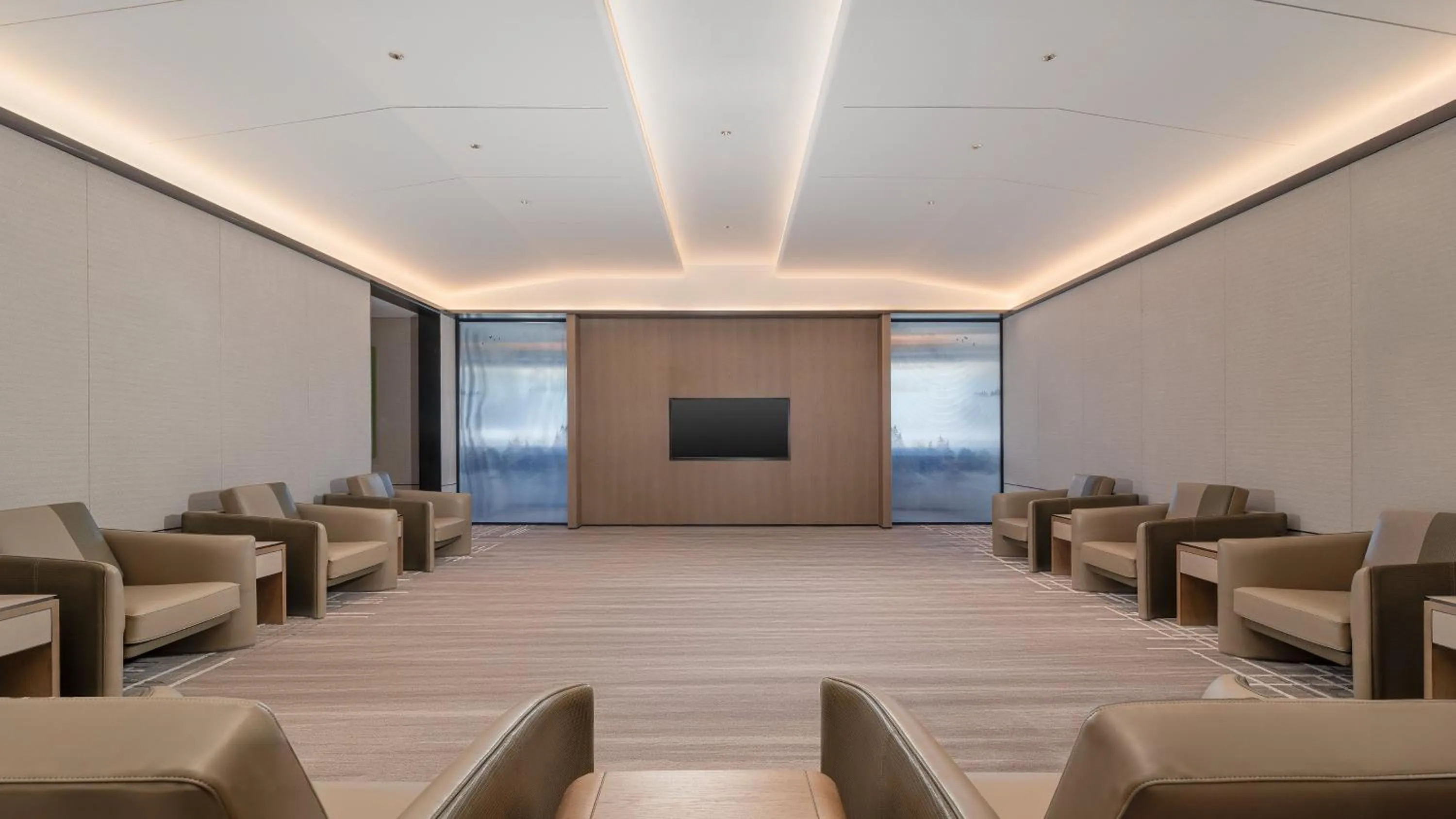 Meeting/conference room in Holiday Inn Wenzhou Airport by IHG