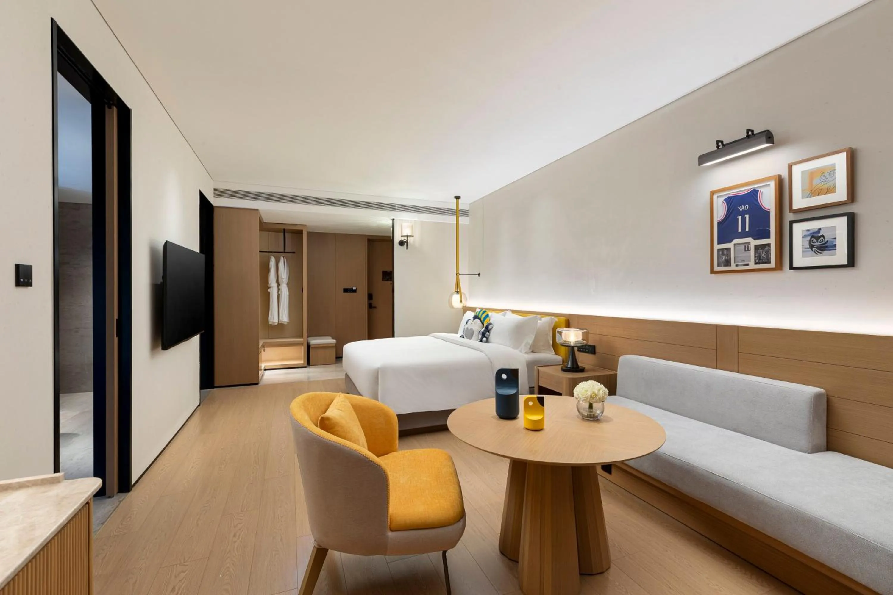 Photo of the whole room, Bed in voco Wugong Mountain Jiangxi by IHG