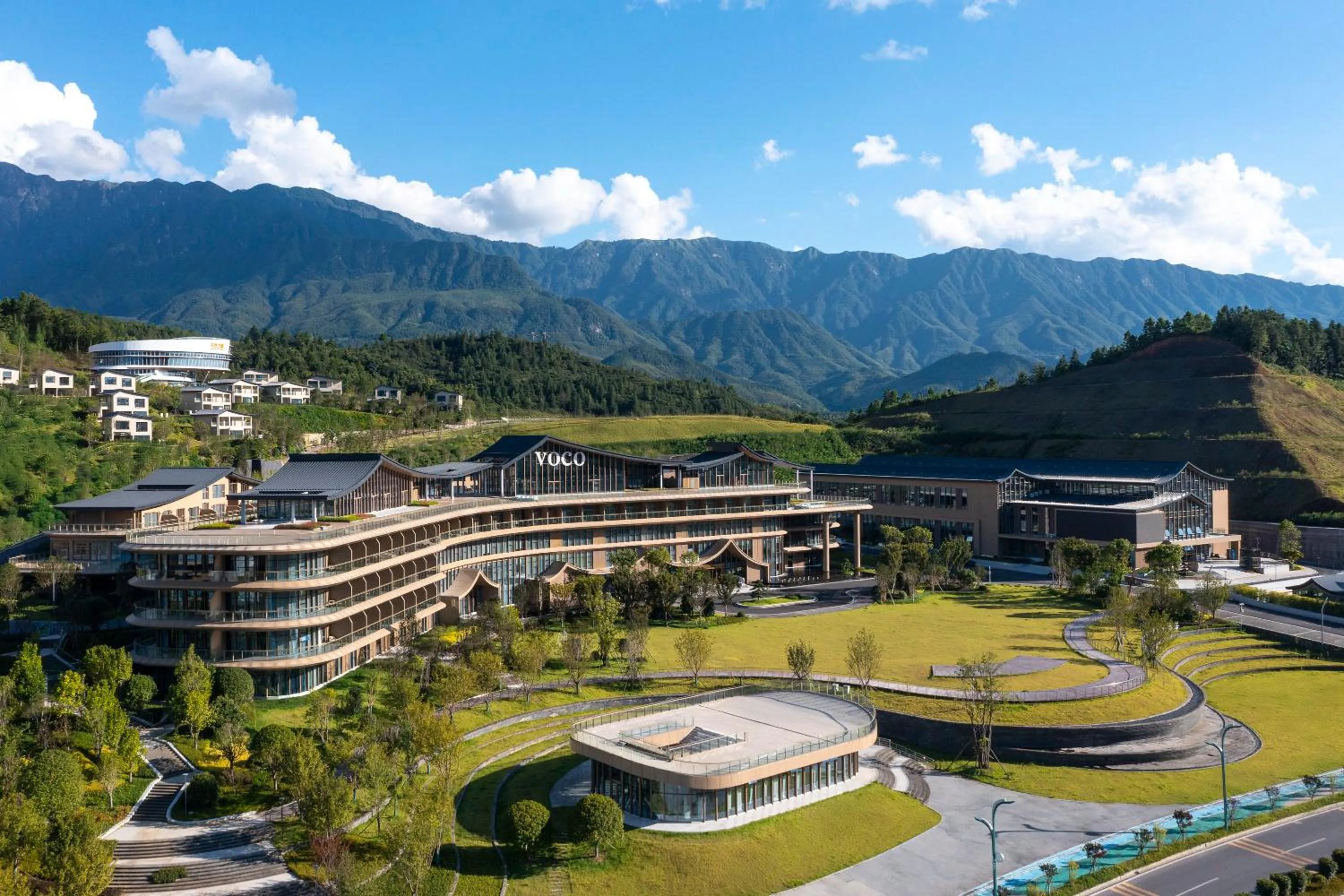 Property building in voco Wugong Mountain Jiangxi by IHG