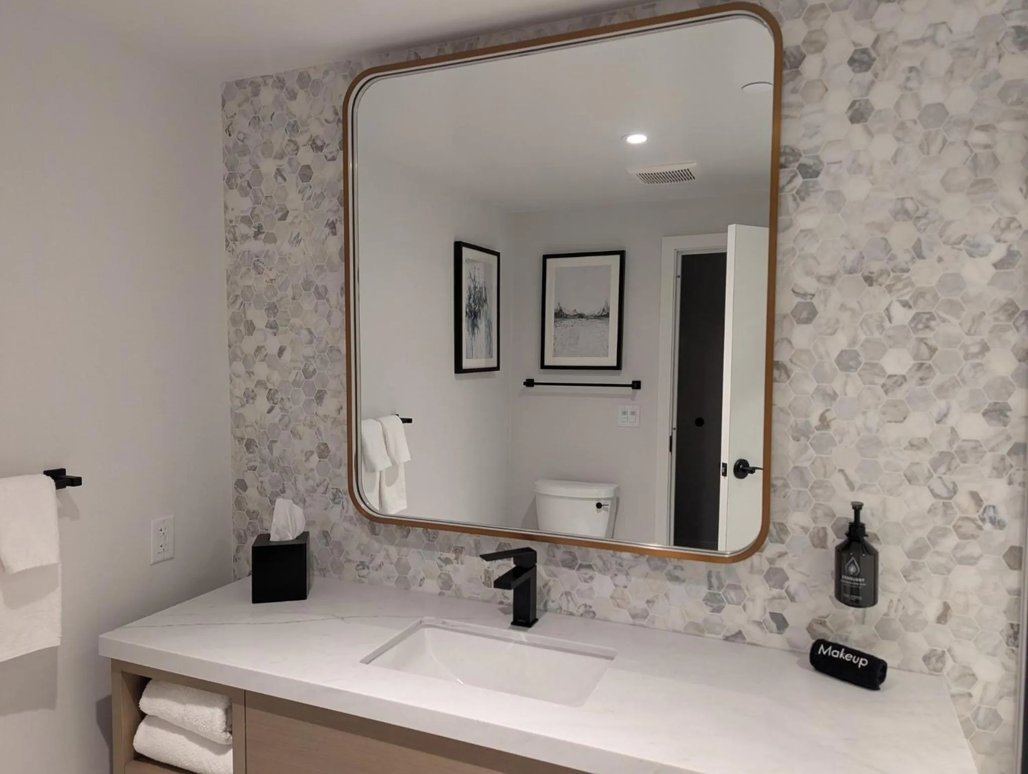 Bathroom in Hotel Indigo North Conway by IHG