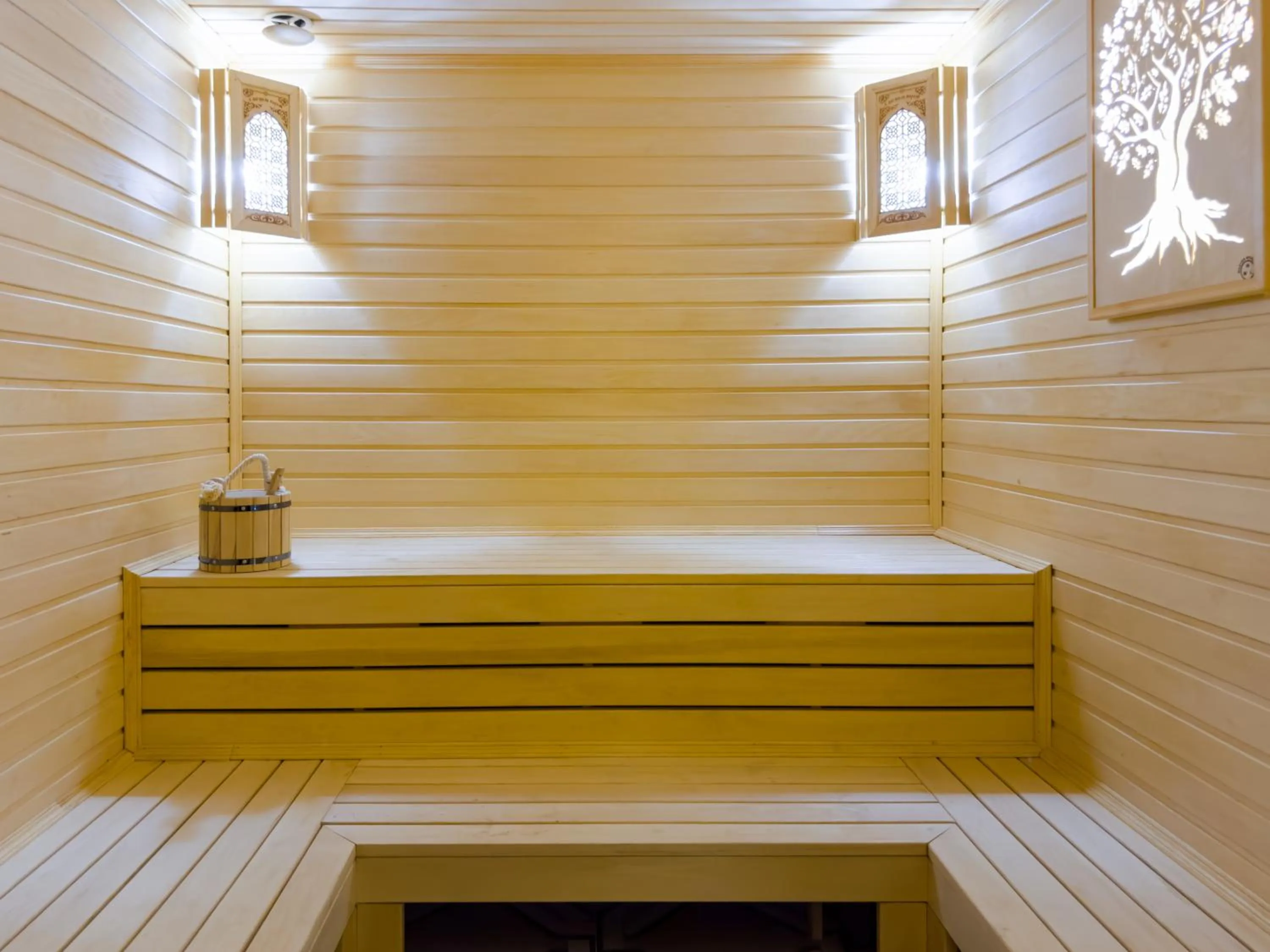 Sauna in Karvon Plaza Hotel
