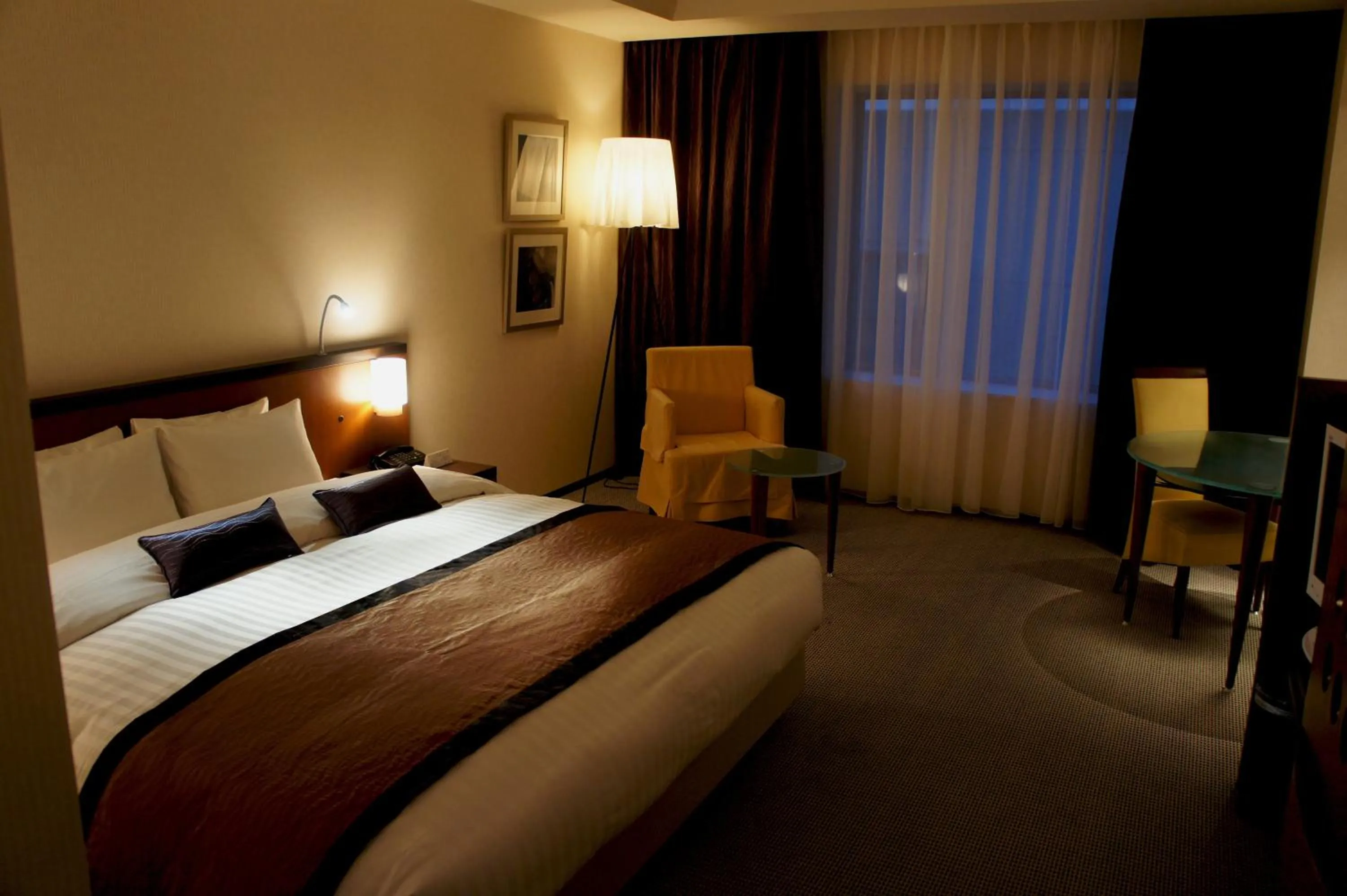 Photo of the whole room, Bed in Hotel Molino Shin Yuri