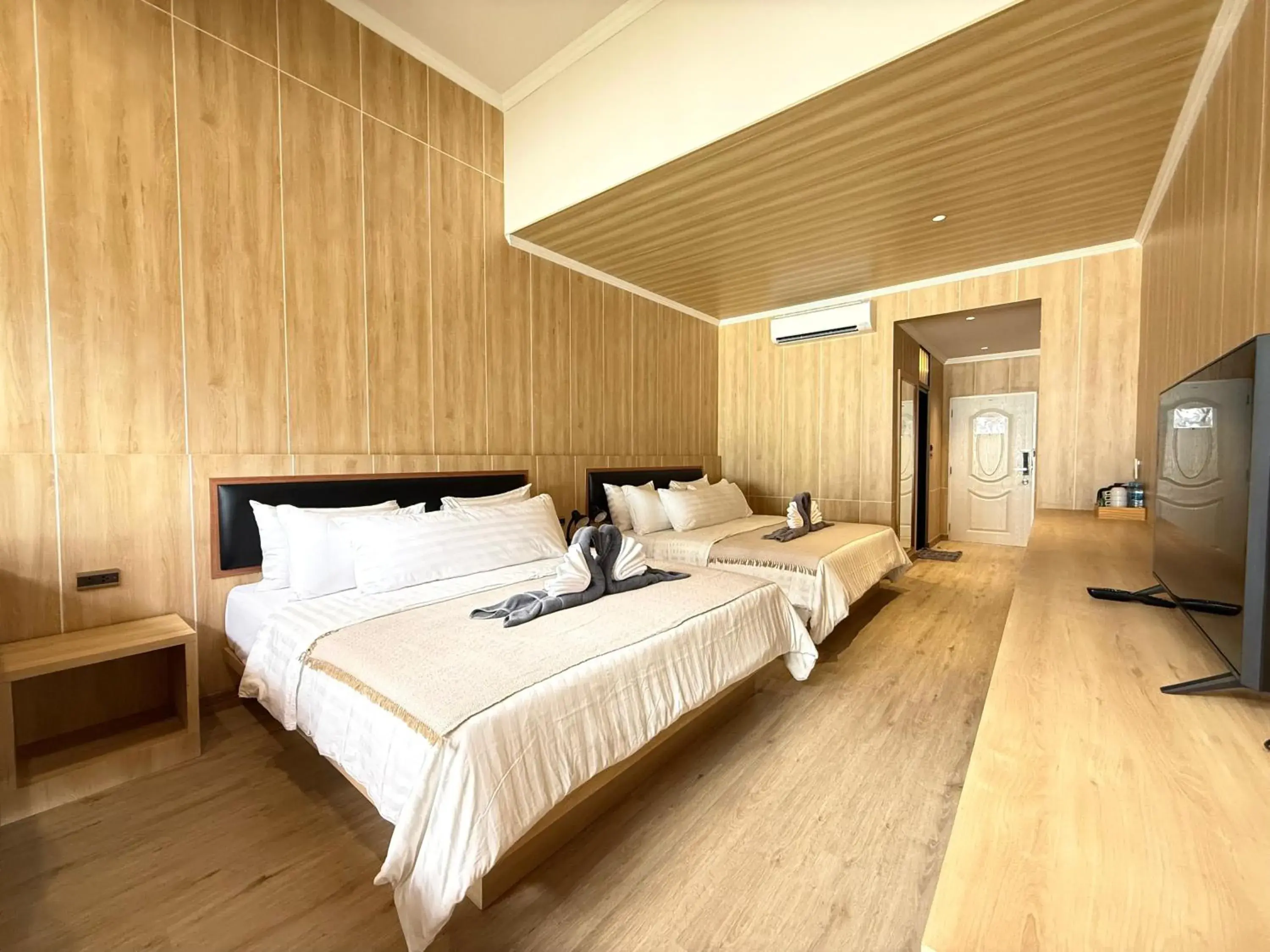 Family Rooms in Kai Bae Beach Resort Koh Chang Family Rooms in Kai Bae Beach Resort Koh Chang