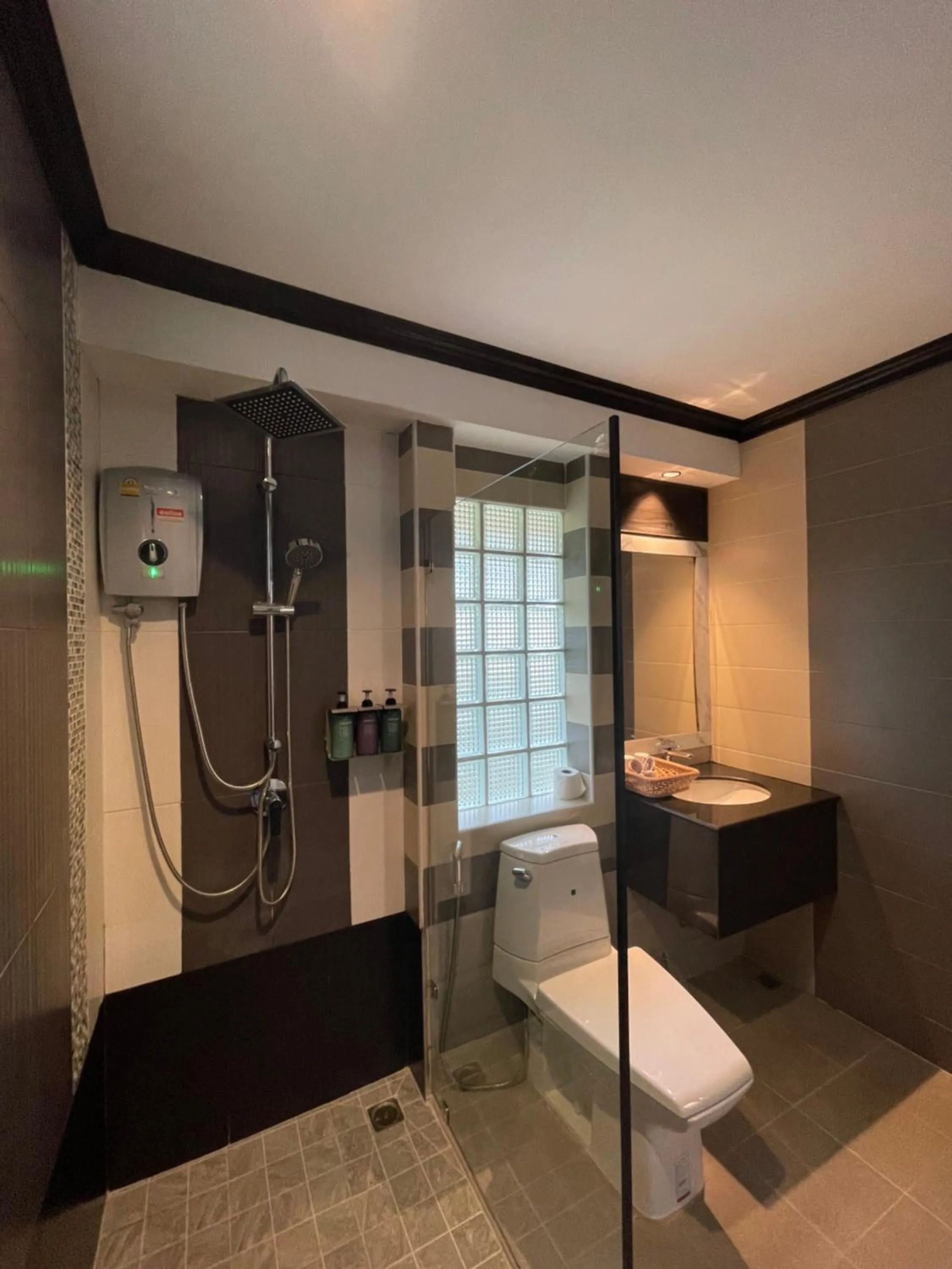 Bathroom in Kai Bae Beach Resort Koh Chang