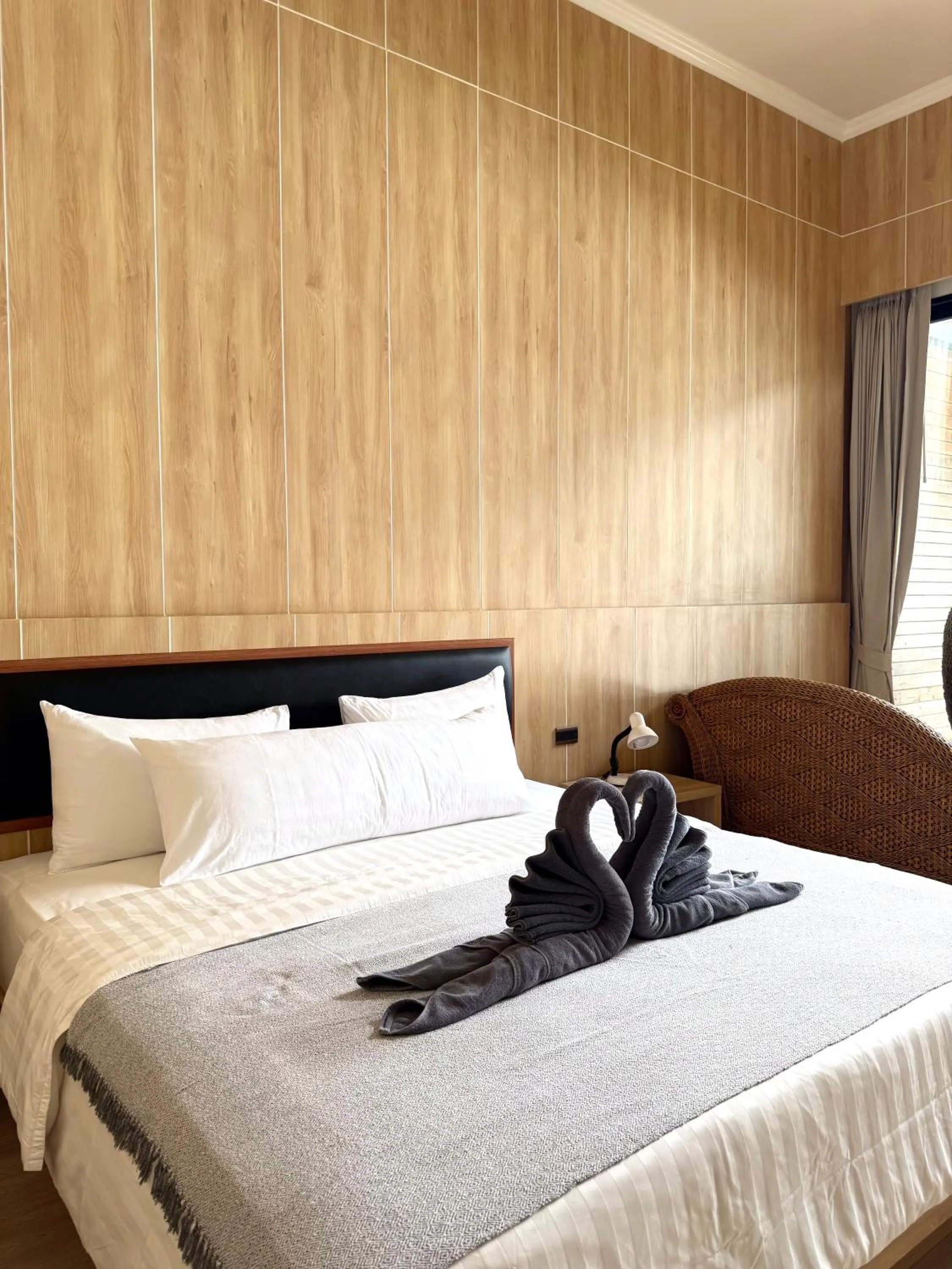 Bed in Kai Bae Beach Resort Koh Chang