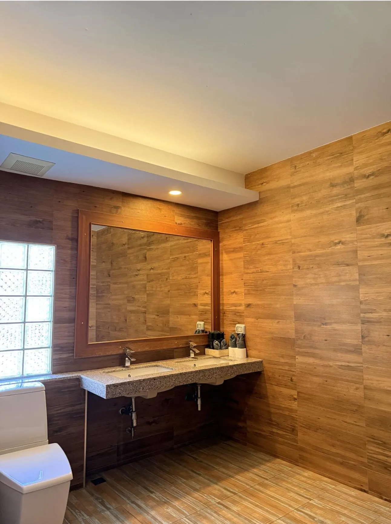 Bathroom in Kai Bae Beach Resort Koh Chang