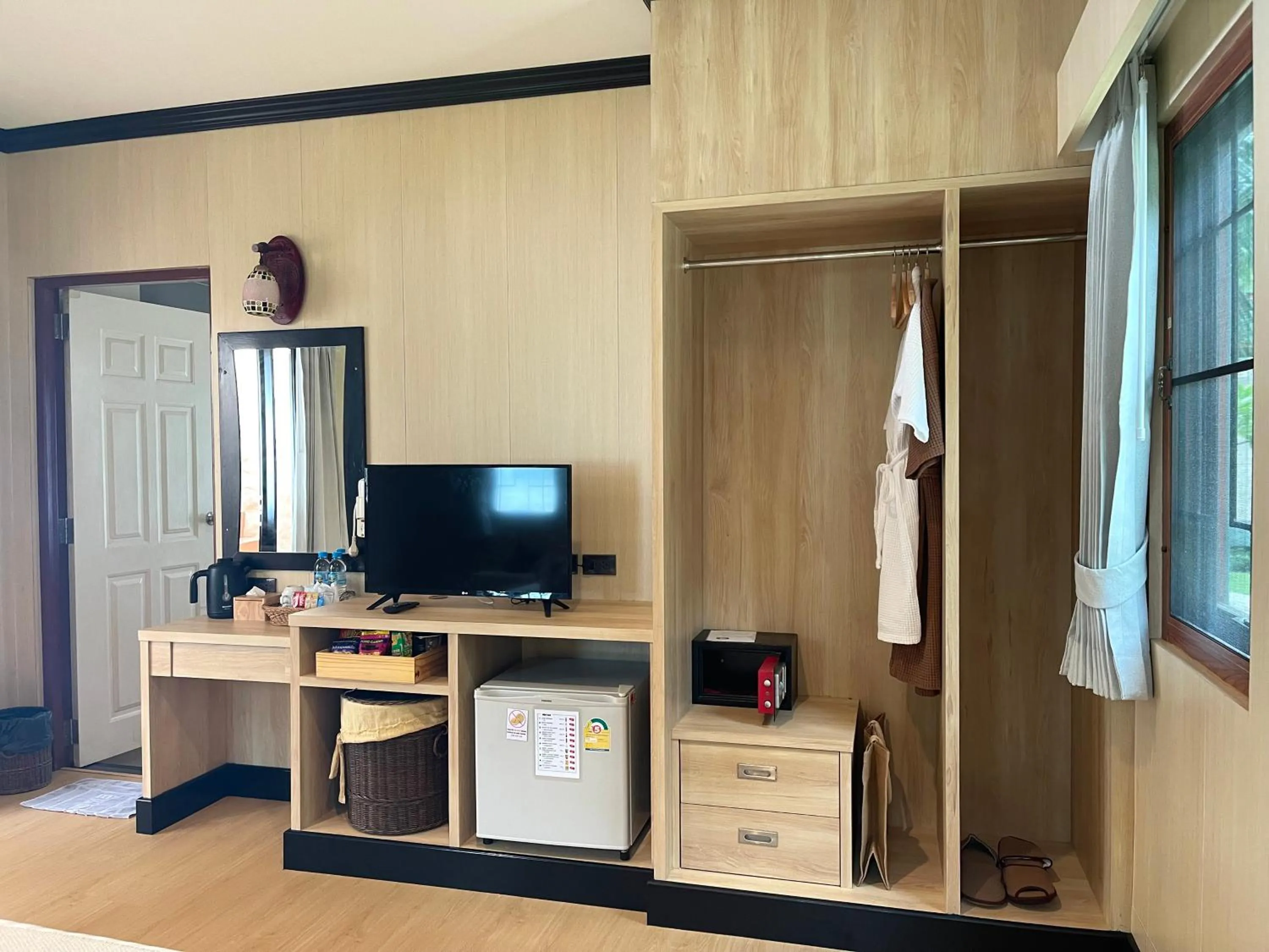 Area and facilities in Kai Bae Beach Resort Koh Chang