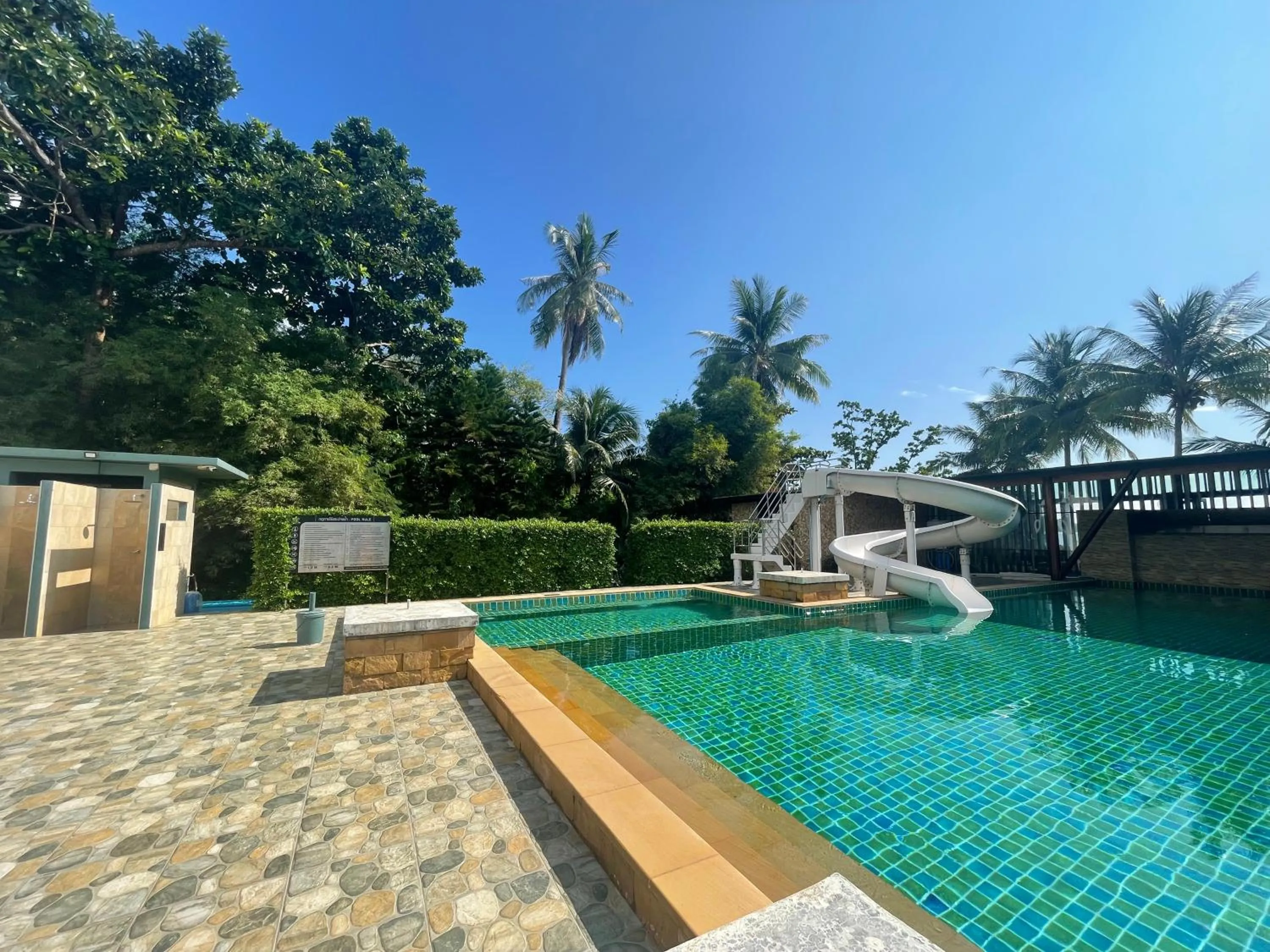Swimming pool in Kai Bae Beach Resort Koh Chang