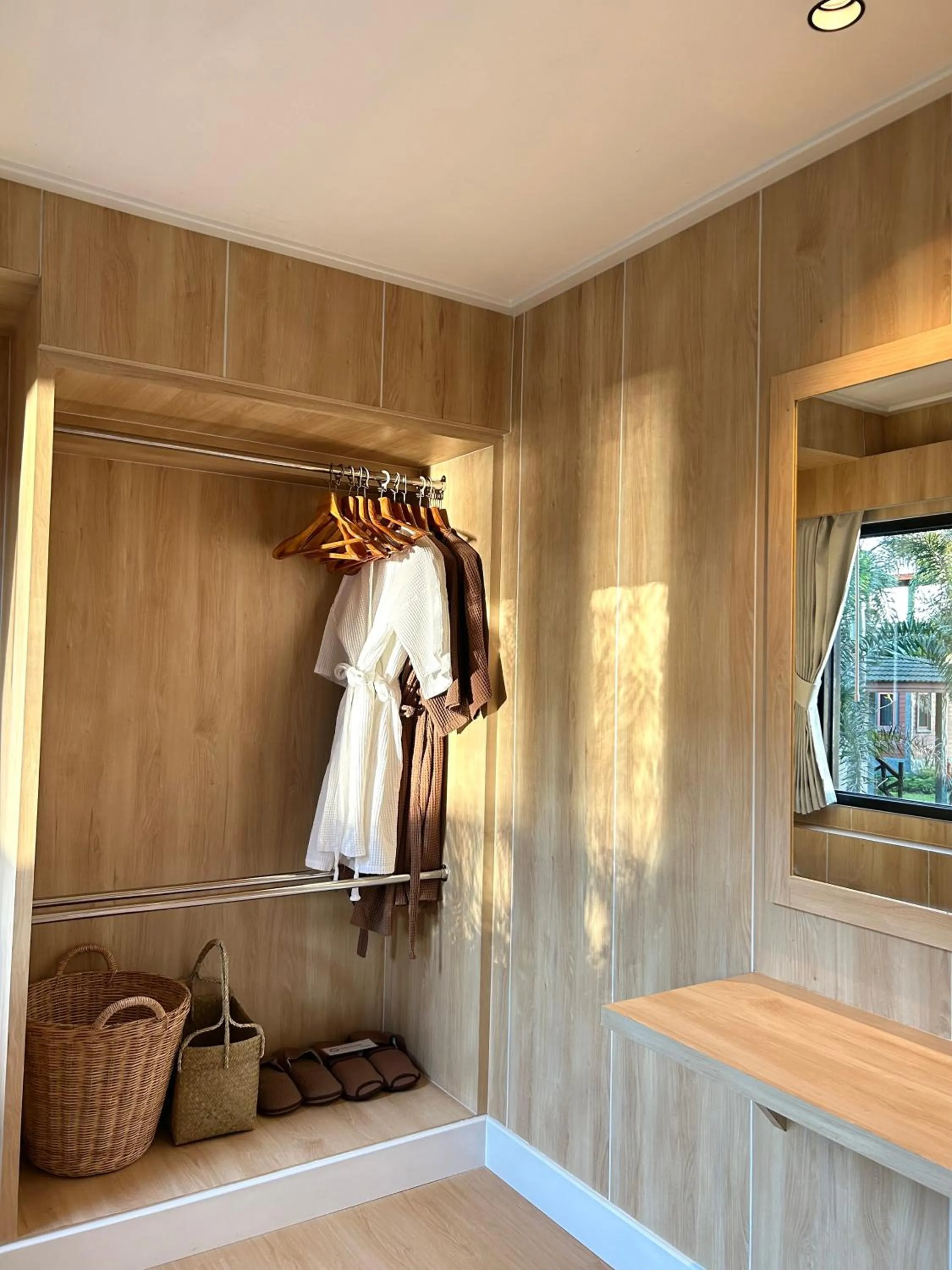 Area and facilities in Kai Bae Beach Resort Koh Chang